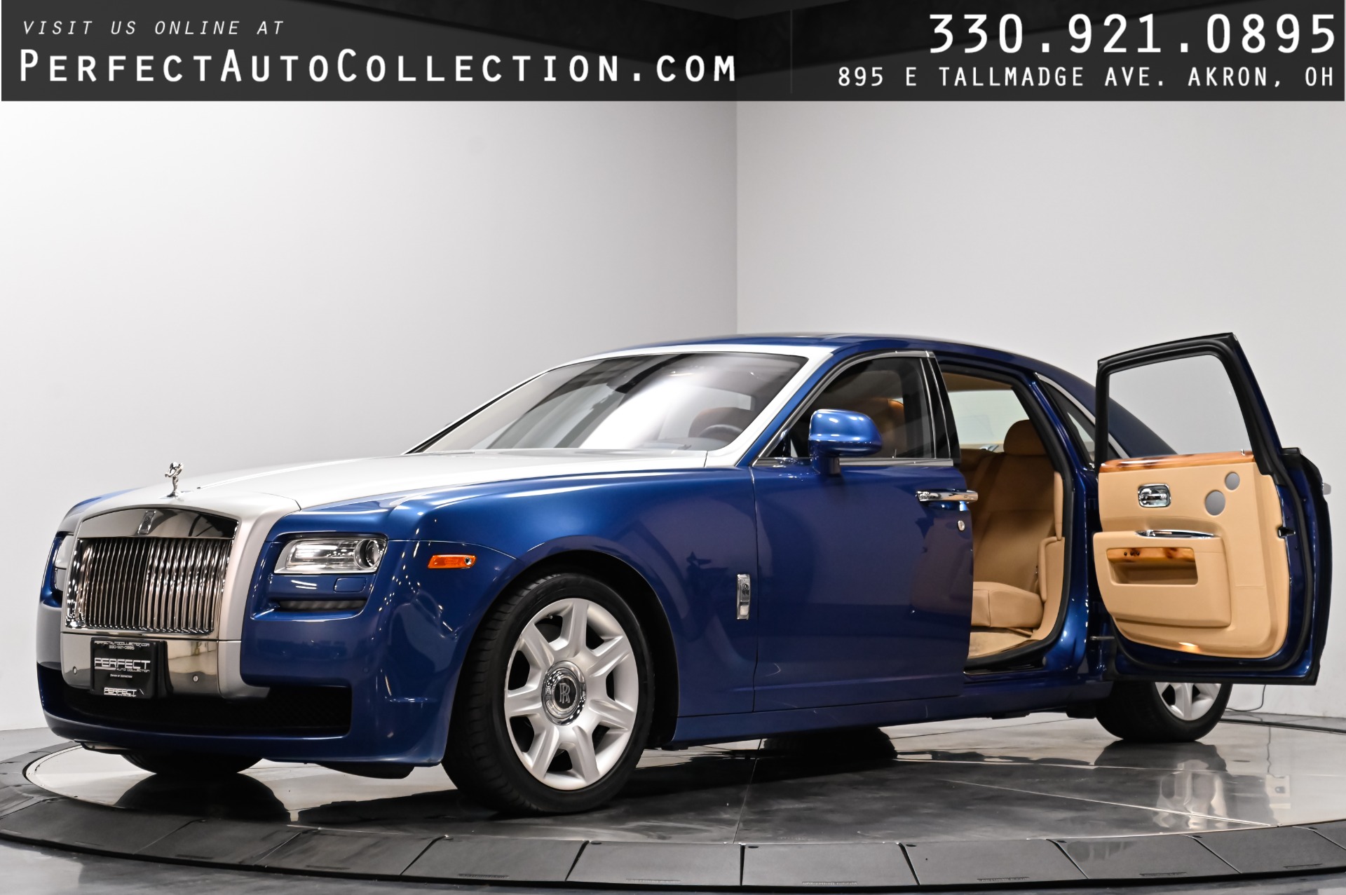 2012 Rolls-Royce Ghost Sedan Rear-Wheel Drive 8-Speed Automatic