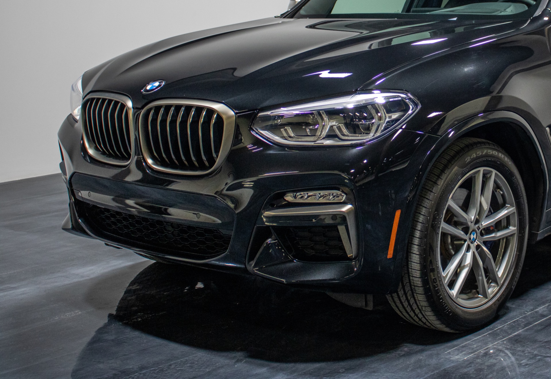 Used 2018 BMW X3 M40i Sport Utility 4D for sale Sold at Perfect Auto Collection in Akron OH 44310 3