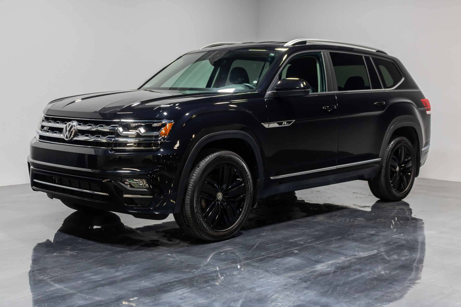 Used 2019 Volkswagen Atlas V6 SE 4Motion for sale Sold at Perfect Auto Collection in Akron OH 44310 1