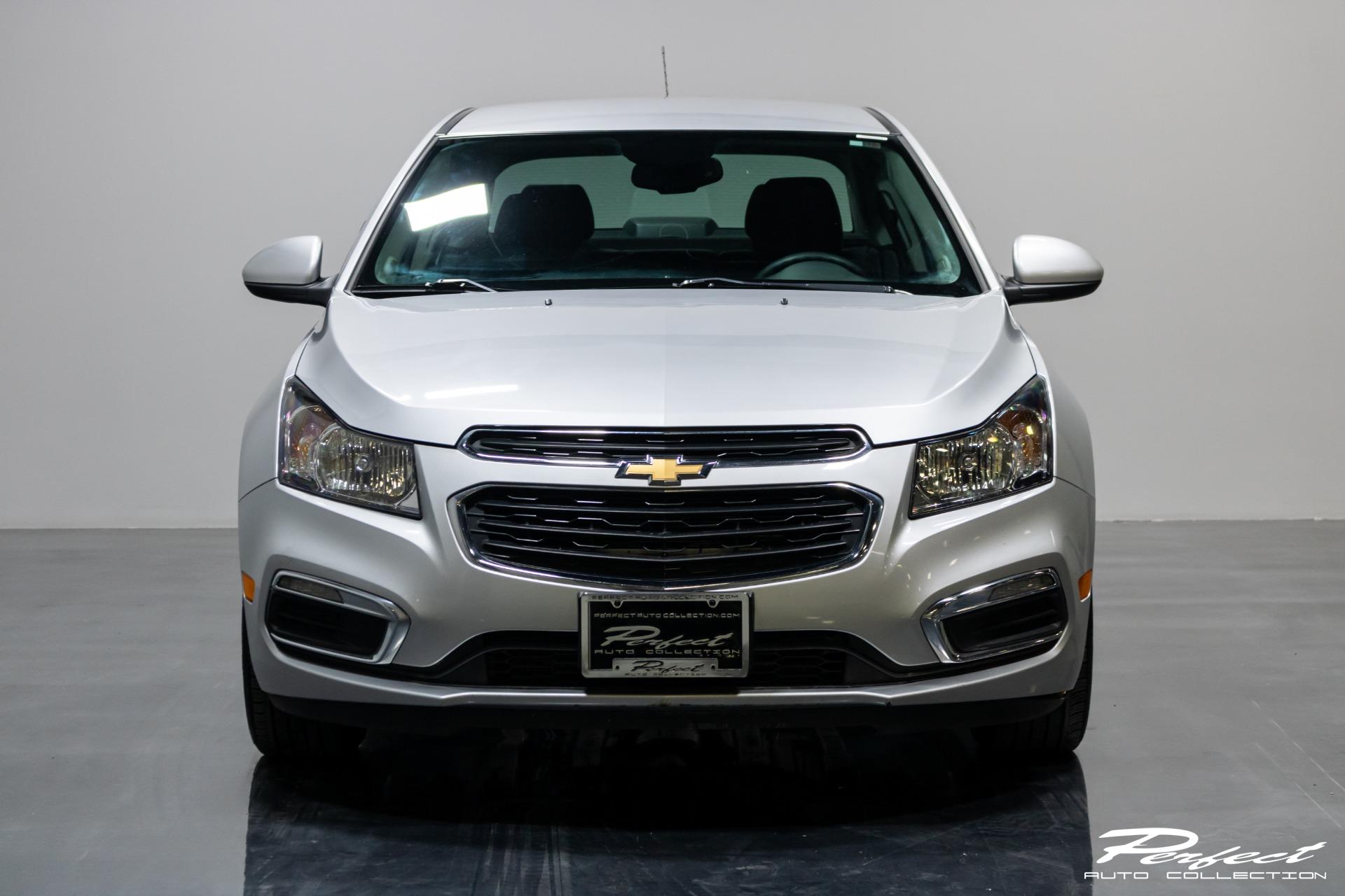 Used 2016 Chevrolet Cruze Limited 1LT Auto for sale Sold at Perfect Auto Collection in Akron OH 44310 3