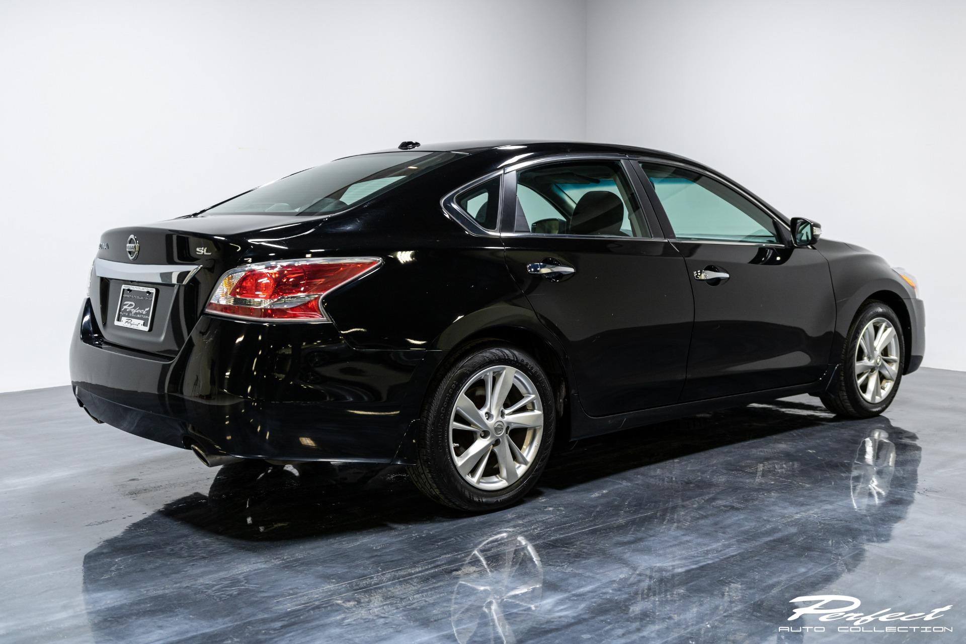 Used 2015 Nissan Altima 2.5 SL for sale Sold at Perfect Auto Collection in Akron OH 44310 4