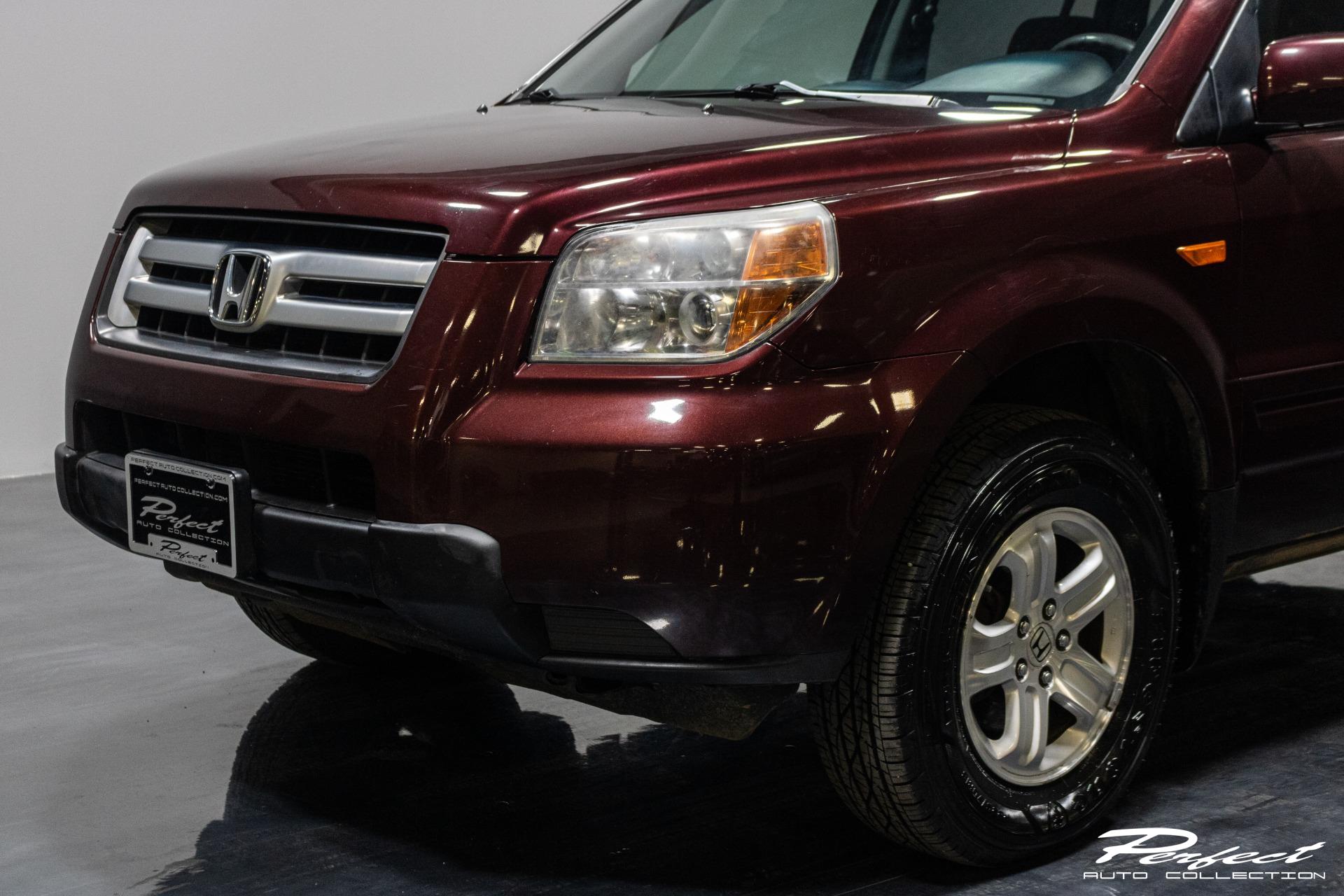 Used 2008 Honda Pilot VP for sale Sold at Perfect Auto Collection in Akron OH 44310 3