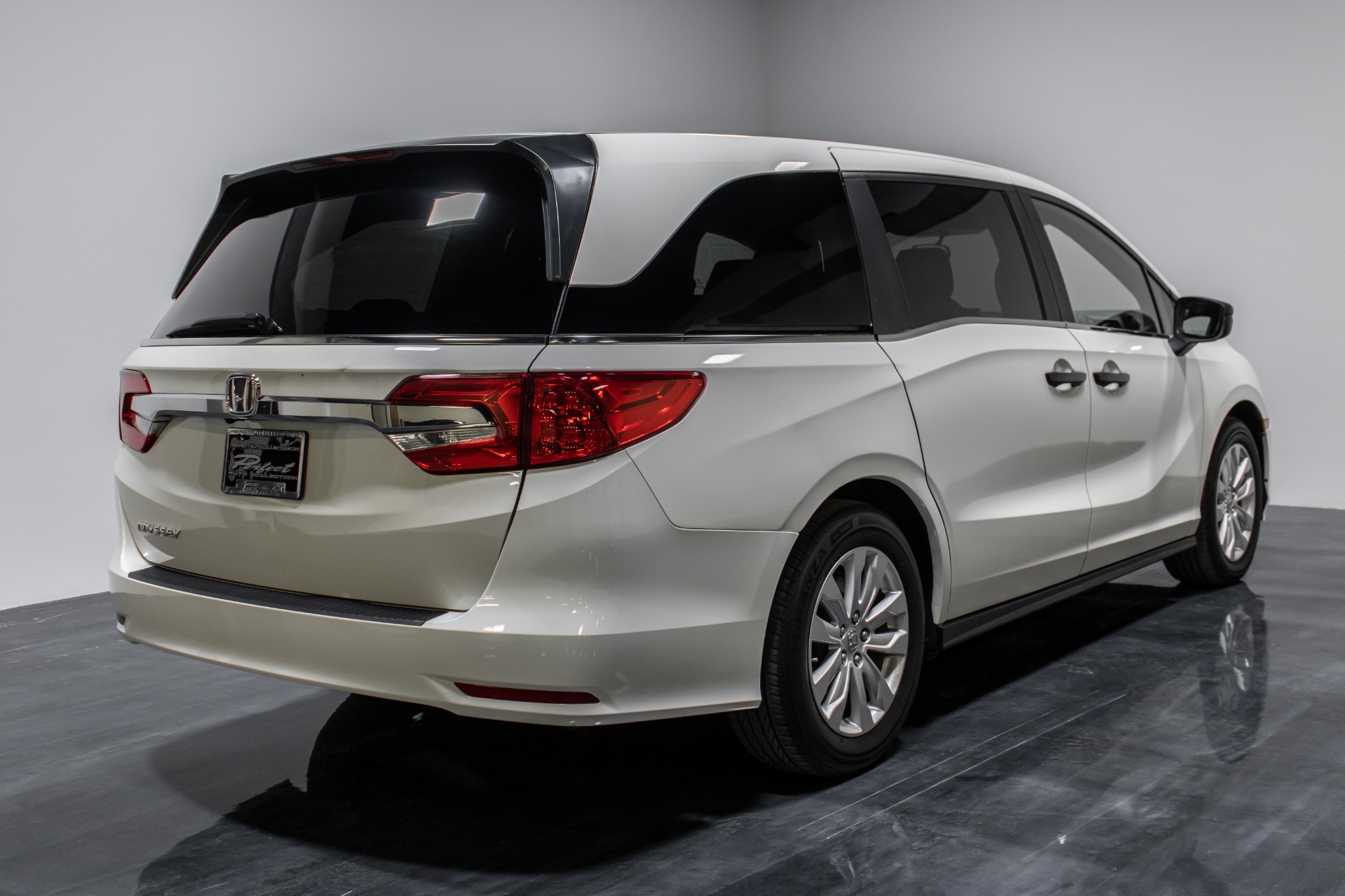 Used 2018 Honda Odyssey LX Minivan 4D For Sale 21 683 Perfect Auto 