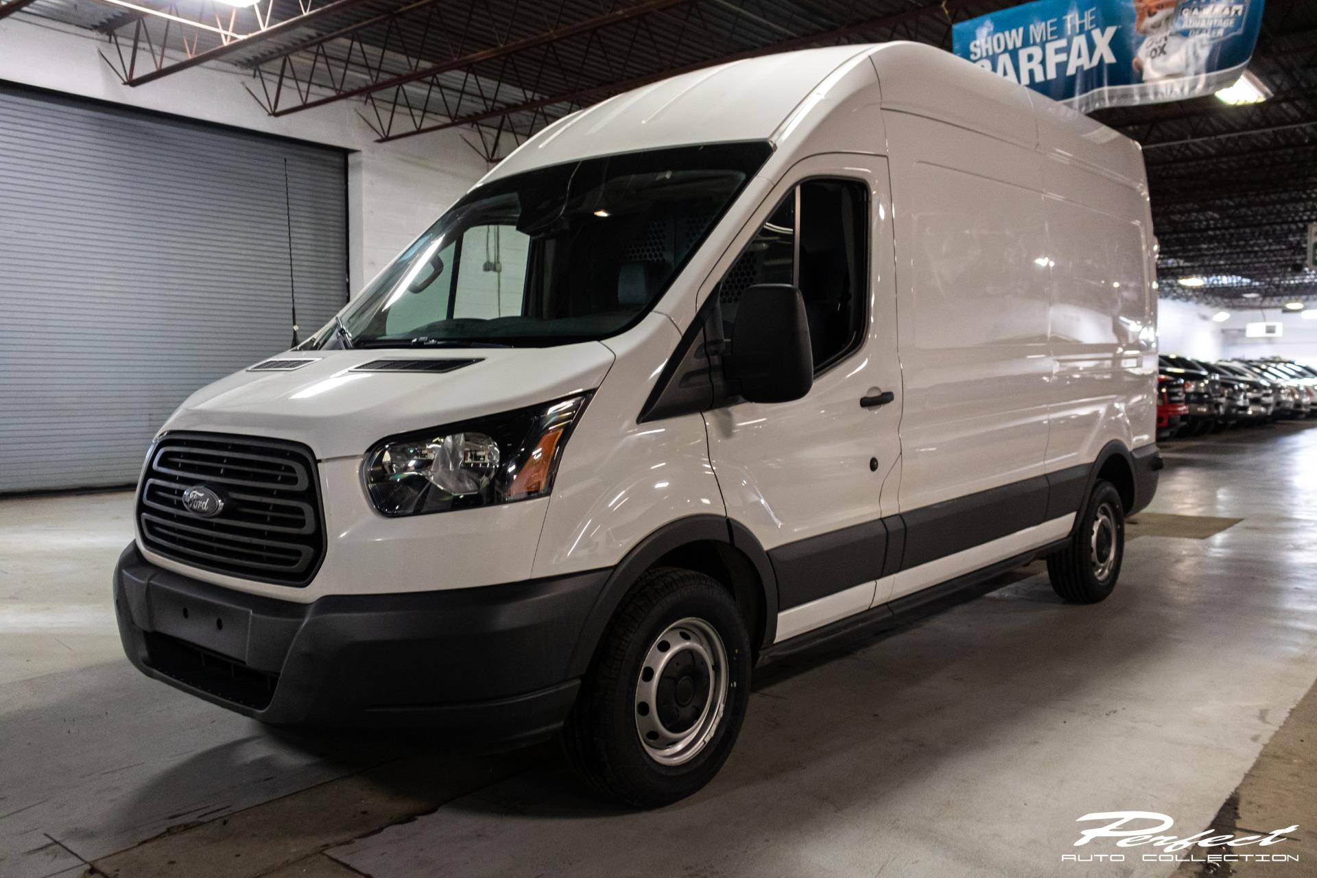 transit ford cargo 250