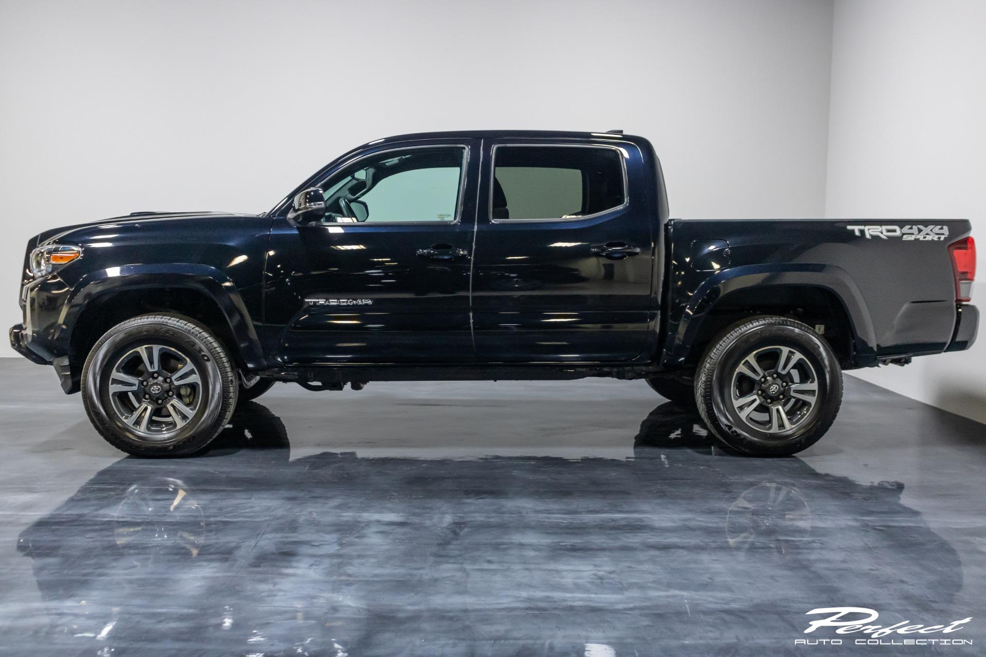 Used 2019 Toyota Tacoma Double Cab TRD Sport Pickup 4D 5 ...