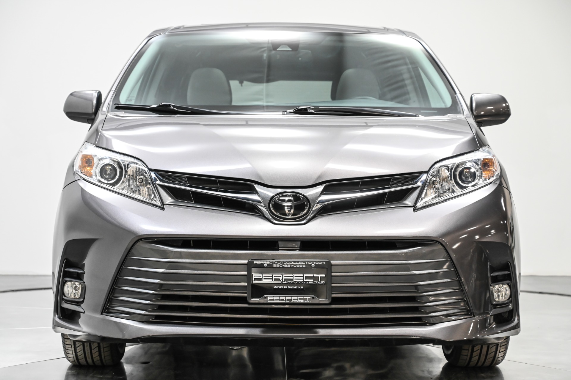 US Toyota Sienna limited 純正グリル 訳あり - メルカリ