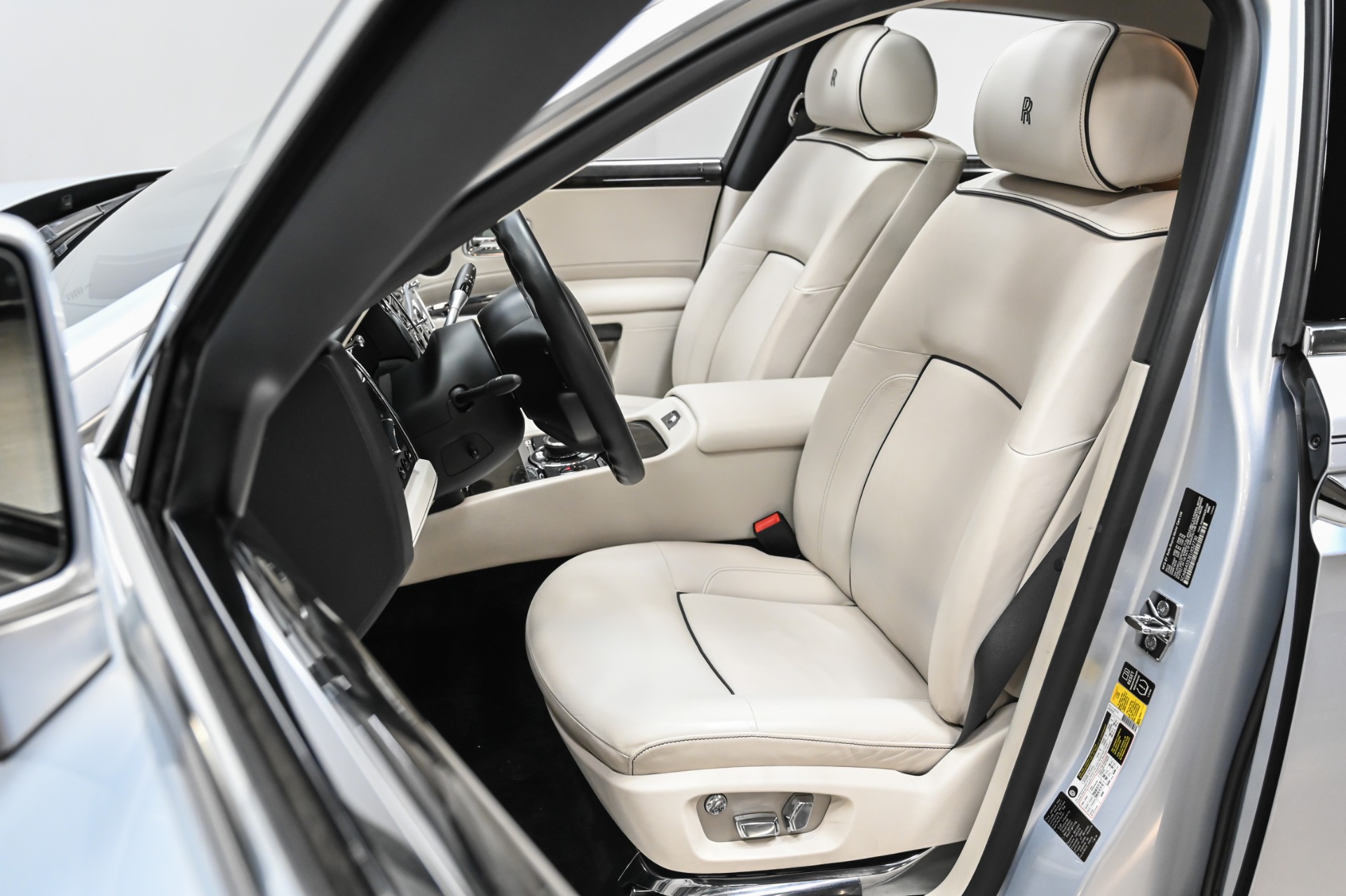 Rolls Royce Ghost Rear Reclining Seats First Drive: 2021 Rolls Royce