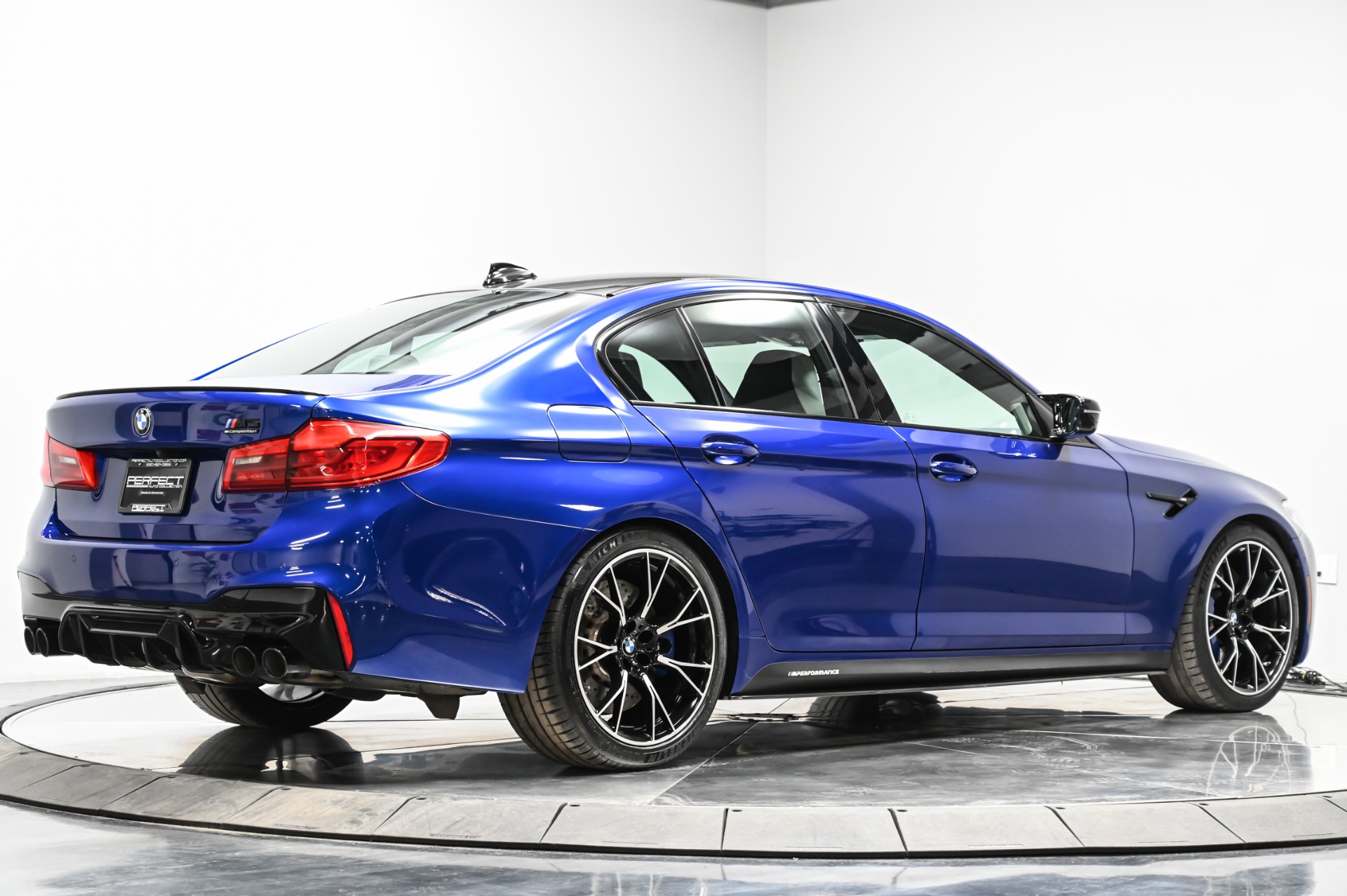 Trunk Ledge Kit | BMW M5 COMPETITION 2019 Trunk Ledge Kit | BMW M5 COMPETITION 2019