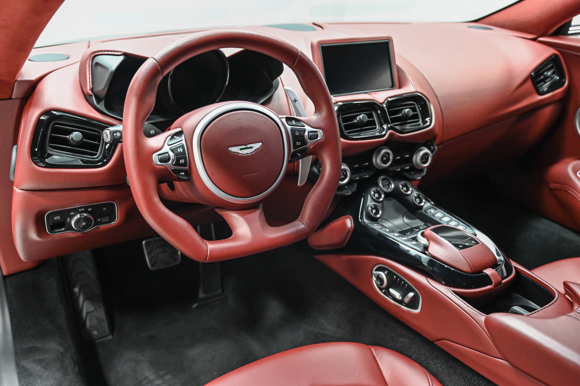 Aston Martin Interior 2020 | Cabinets Matttroy