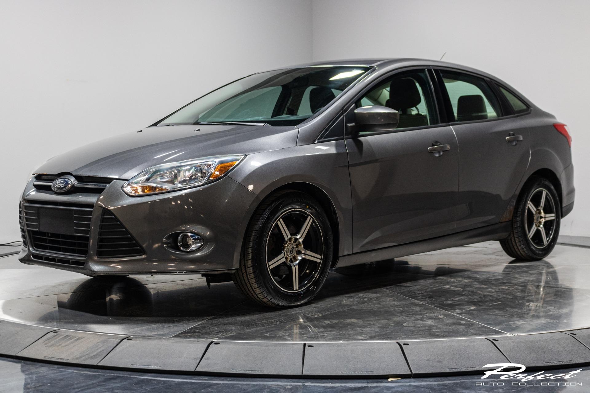 Used 2012 Ford Focus SE for sale Sold at Perfect Auto Collection in Akron OH 44310 1