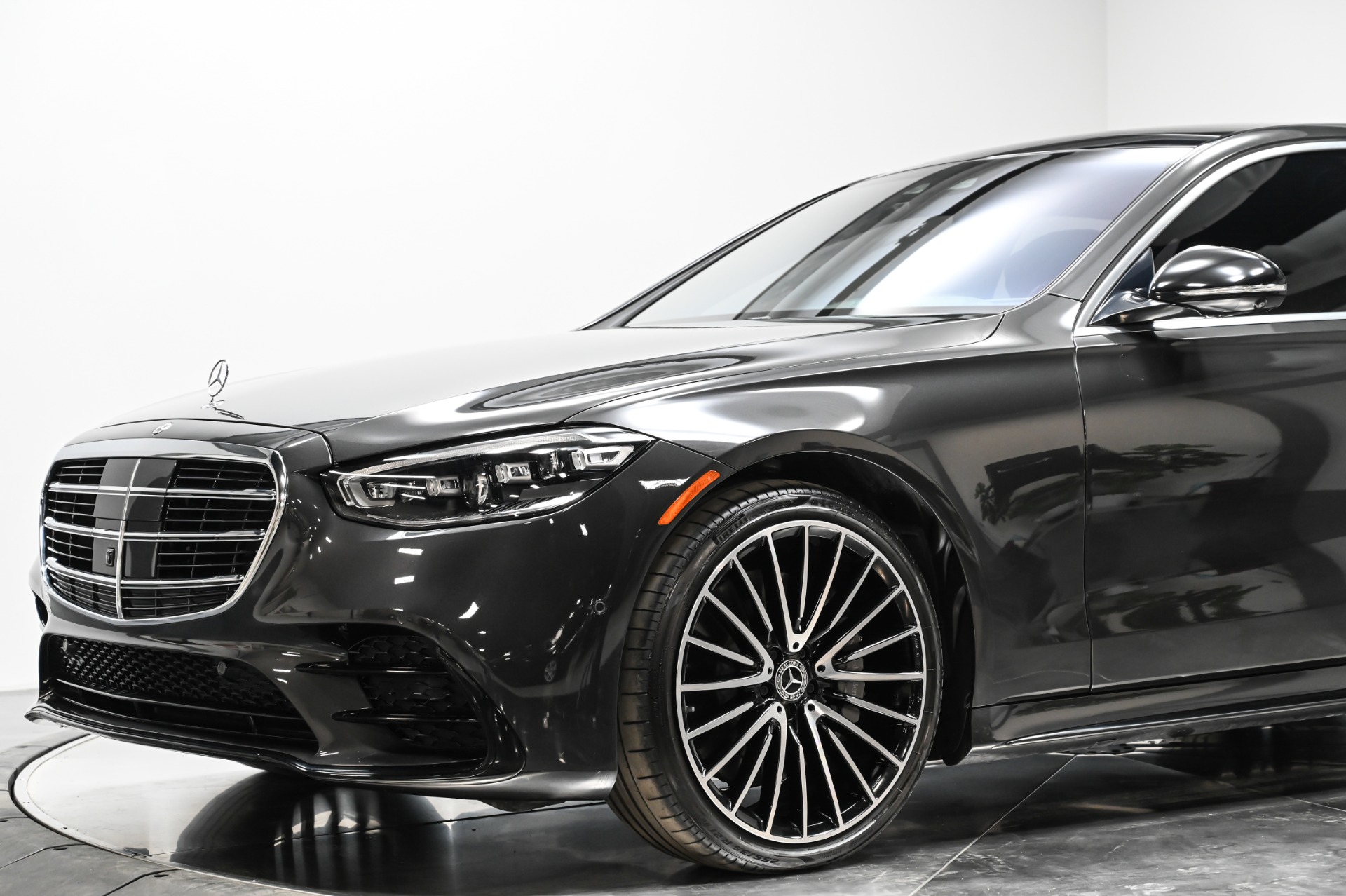 Mercedes-Benz AMG LA45 ブラック　電動車 Mercedes-Benz AMG LA45 ブラック 電動車