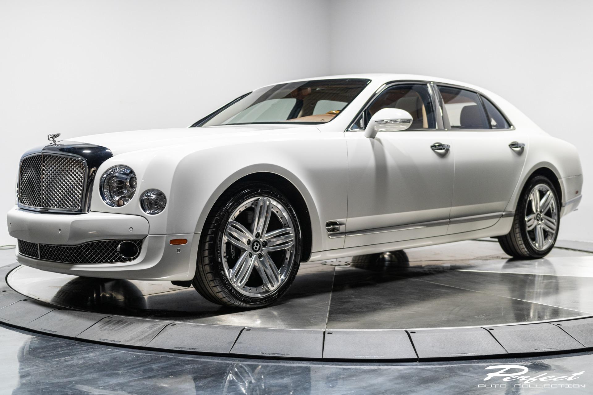 Used 2013 Bentley Mulsanne for sale $118,993 at Perfect Auto Collection in Akron OH 44310 1