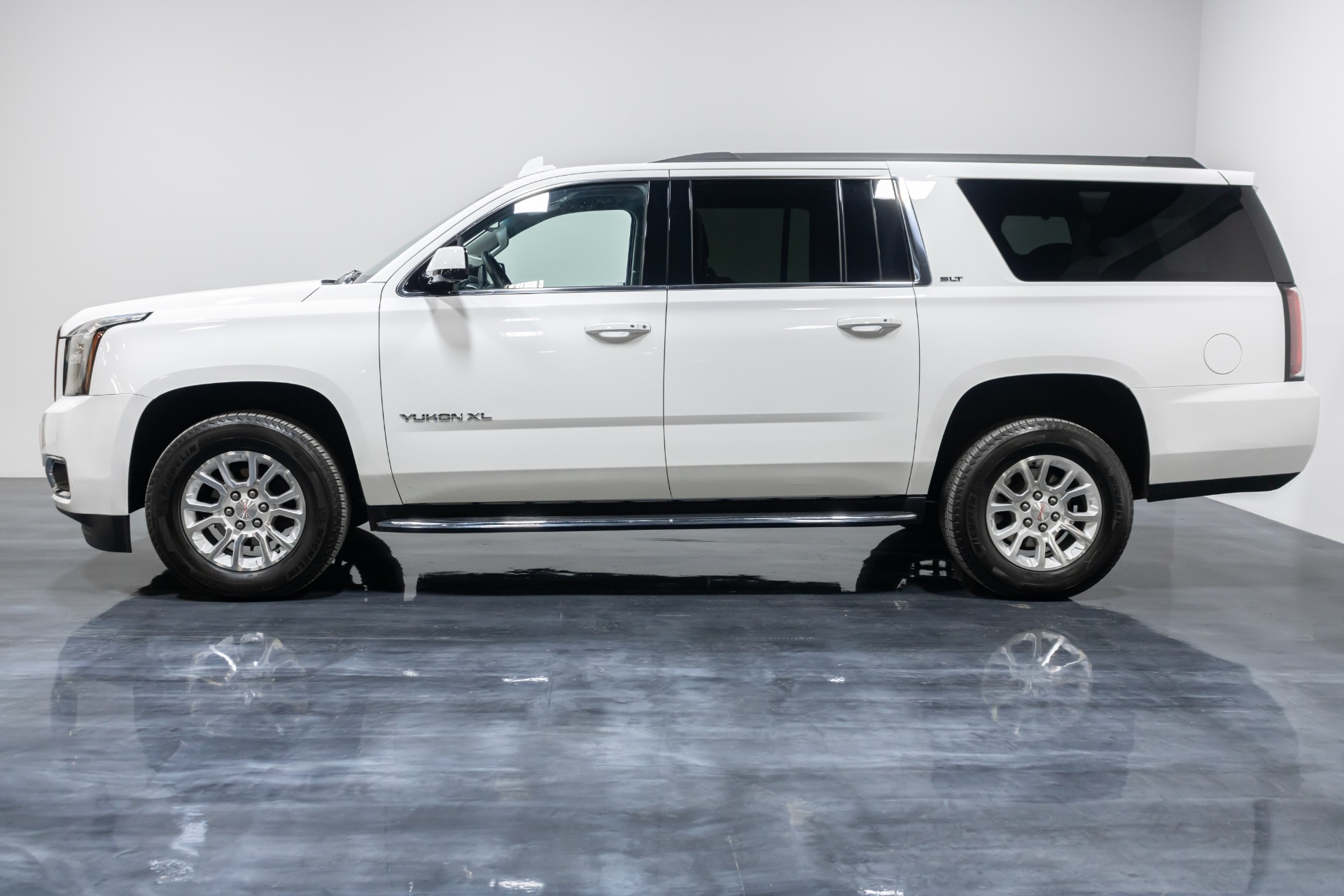 Used 2019 GMC Yukon XL SLT Sport Utility 4D For Sale (45,993