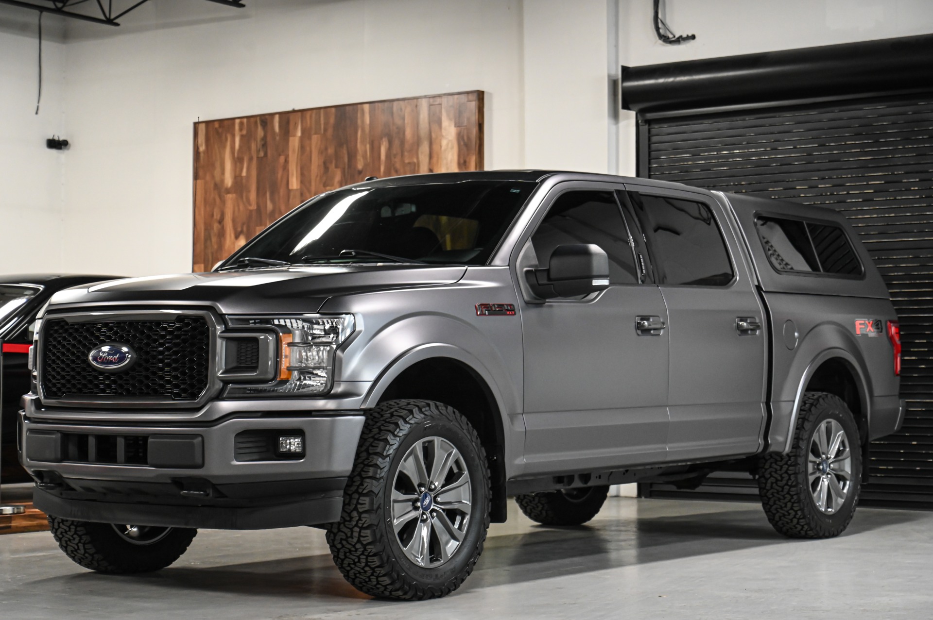 Full Hood Fender and Mirror Kit | FORD EXPEDITION MAX LWB 2022