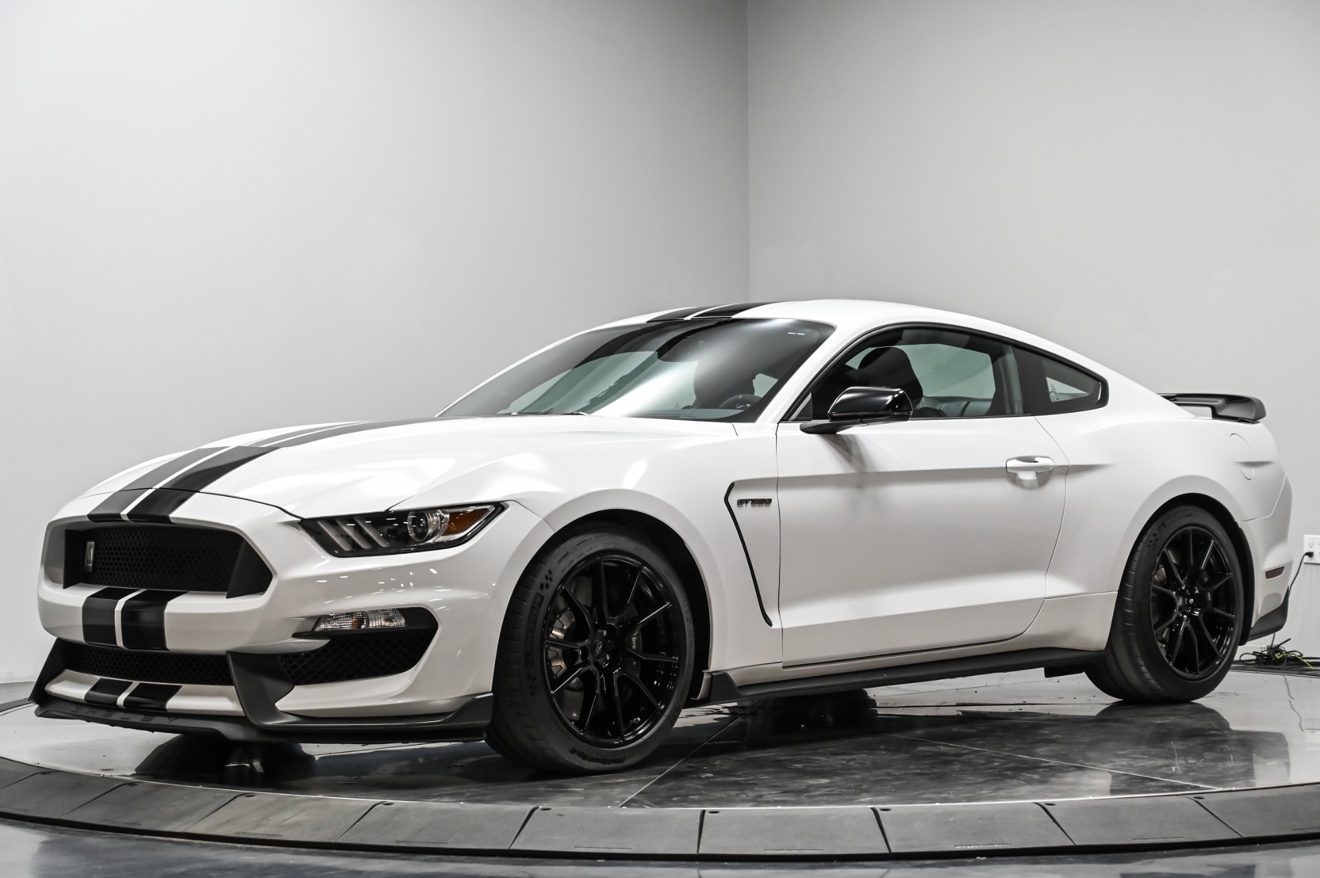 nakedgauge SHELBY ホワイト AFX New Release '65 Ford Mustang Shelby GT350 White/Blu HO