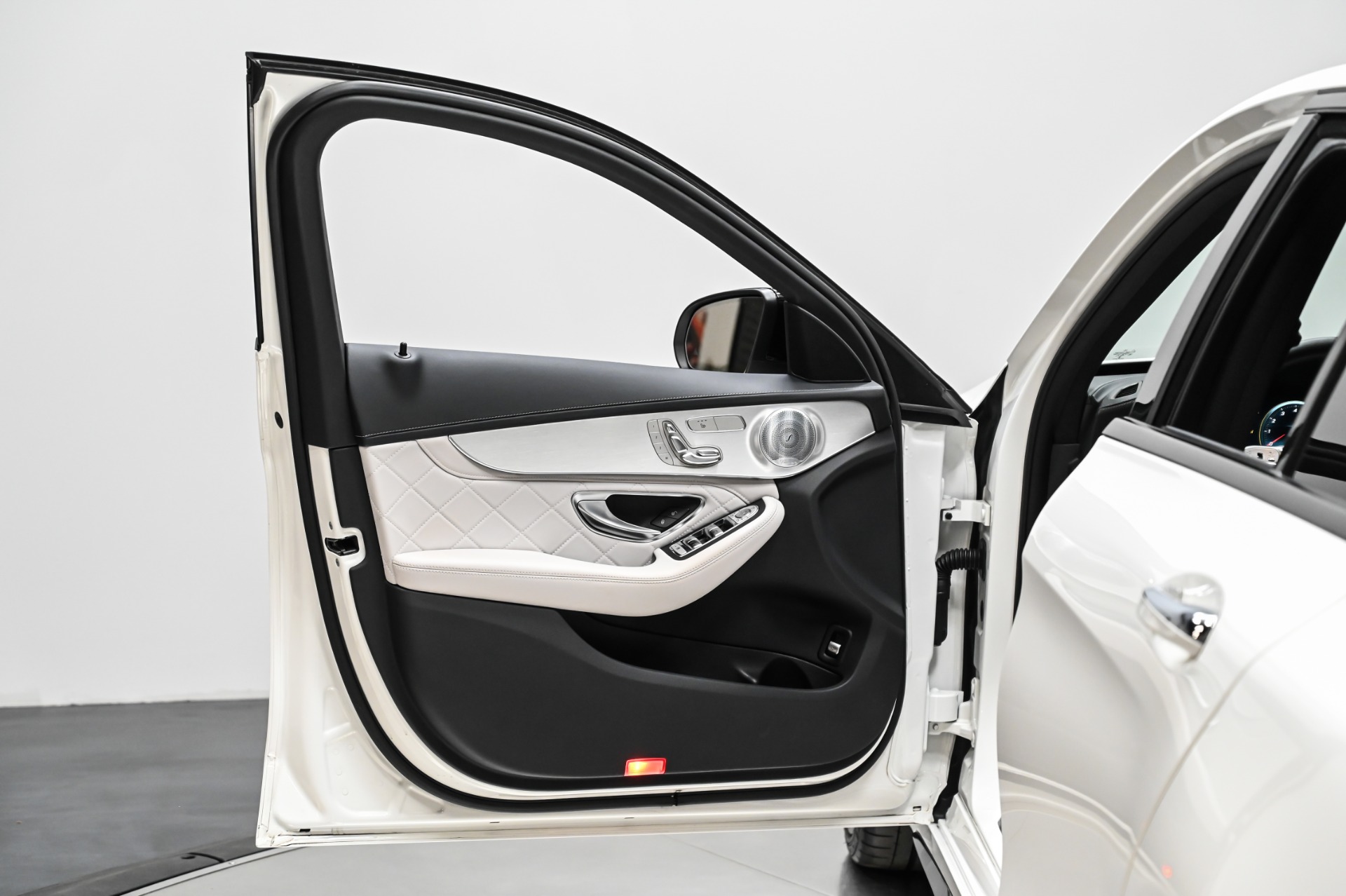 Volkswagen - Door handles with Porsche inscription - Pair Vw Golf