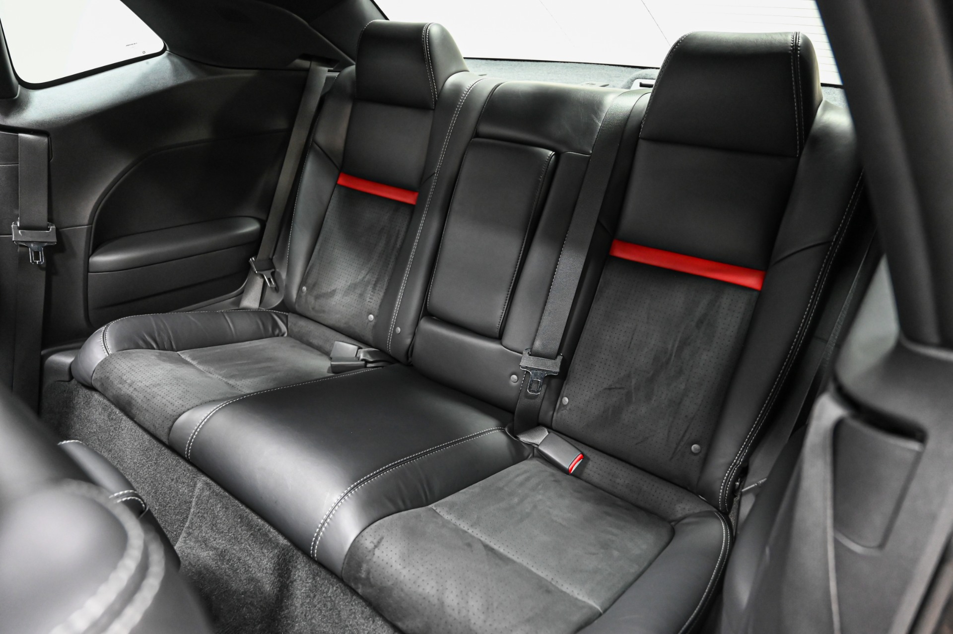 Srt8 seats deals for sale