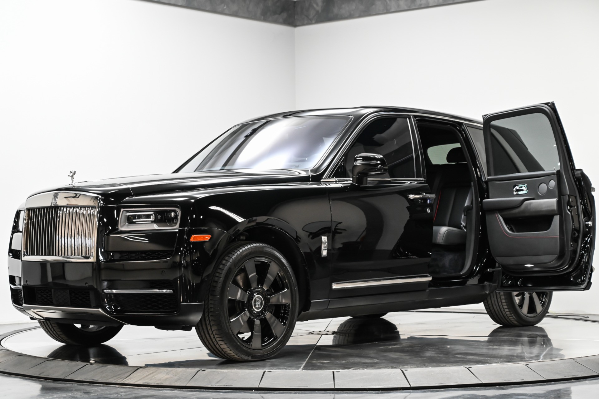 洋書 ROLLS ROYCE IN AMERICA Used 2020 Rolls-Royce Cullinan For Sale (Sold) | Perfect