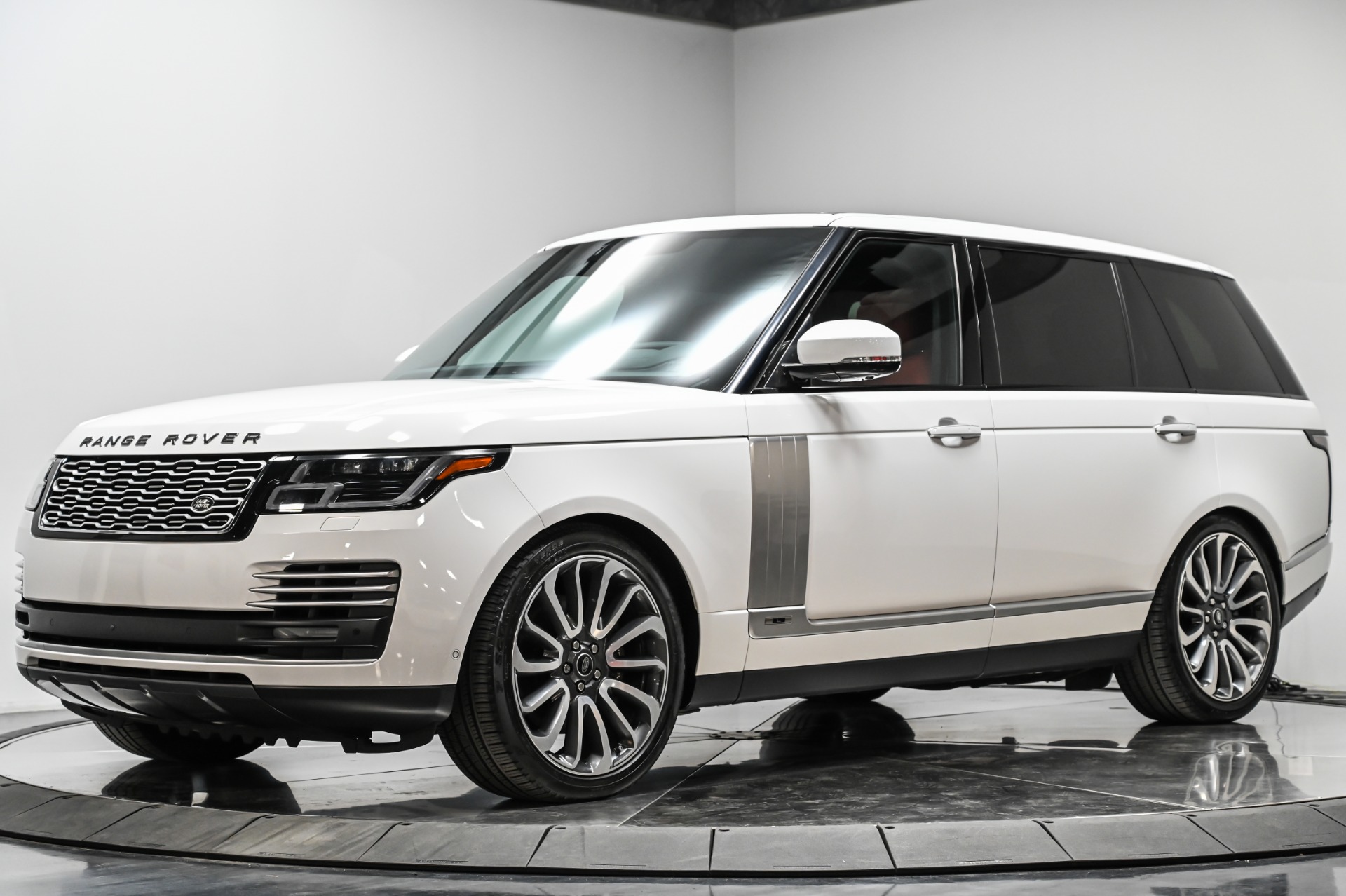 Left Side Kit | LAND ROVER RANGE ROVER HSE LWB 2020