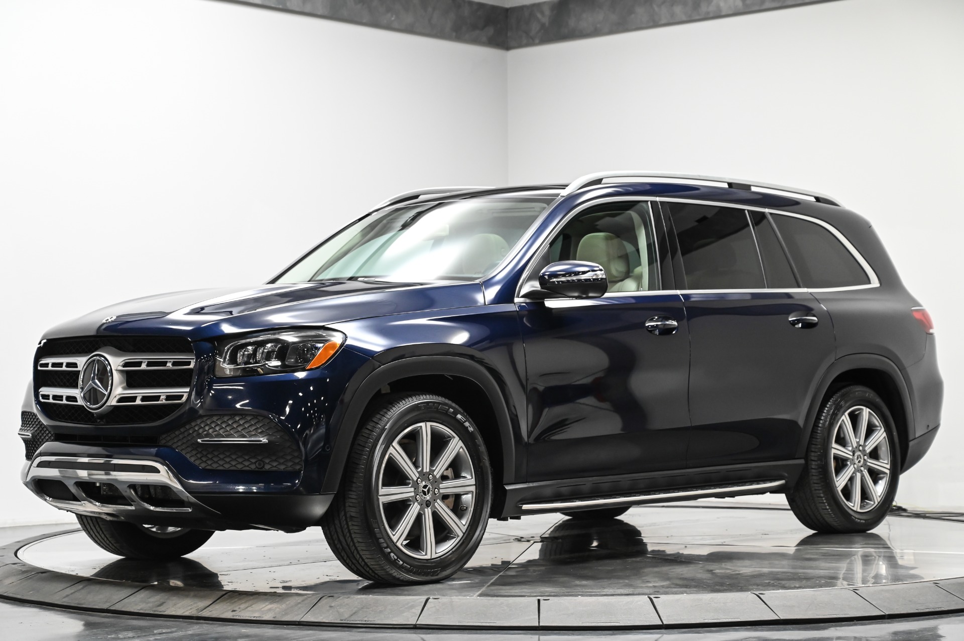 GIÁ XE MERCEDES GLS 450 4MATIC 2020