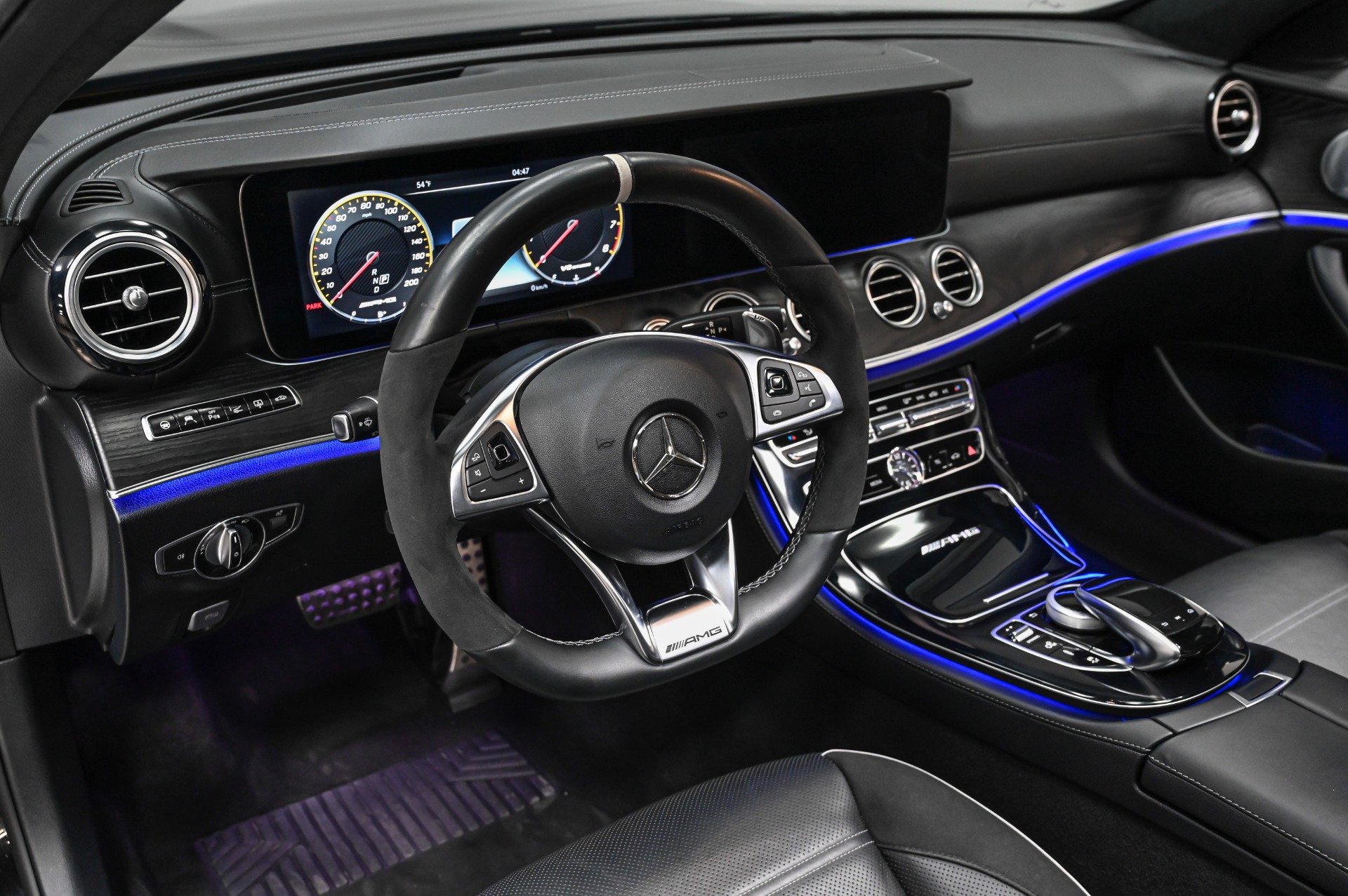 Trunk Ledge Kit | MERCEDES-BENZ E-CLASS 400 AMG LINE 2018