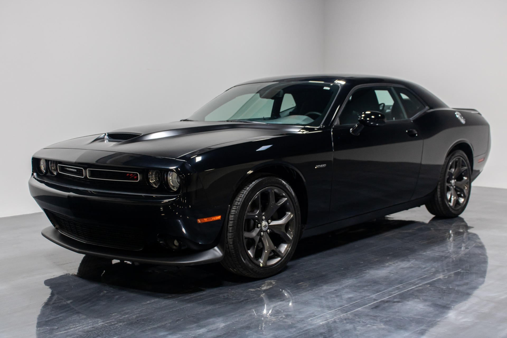 Used 2019 Dodge Challenger R/T Coupe 2D For Sale (25,493) Perfect Auto Collection Stock 642205