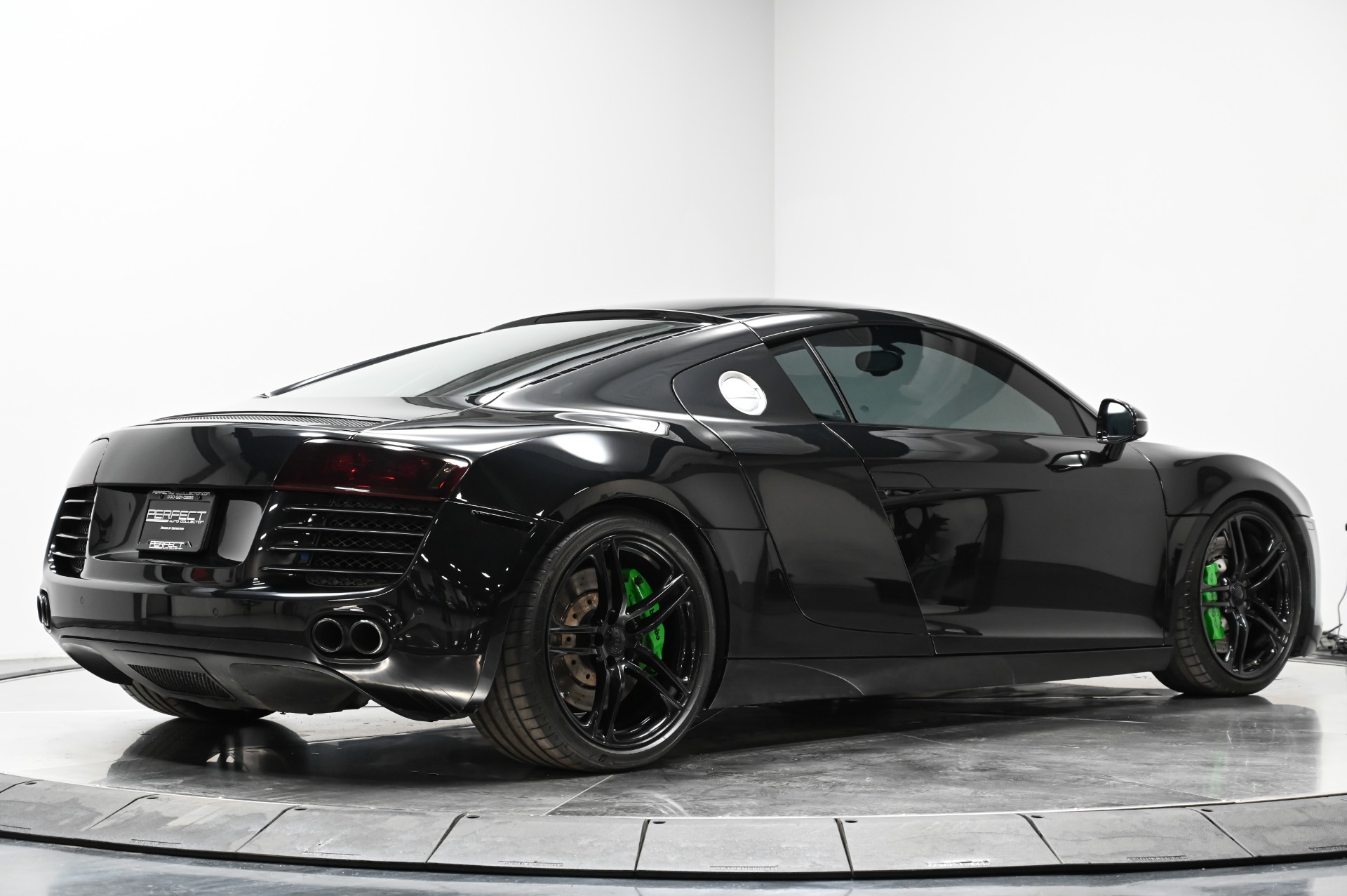 TW 1/64 4A Like Black Audi R8 LMS ブラック 4A x Tarmac Works 1/64 Audi R8 LMS SET – Diecast Toyz SG