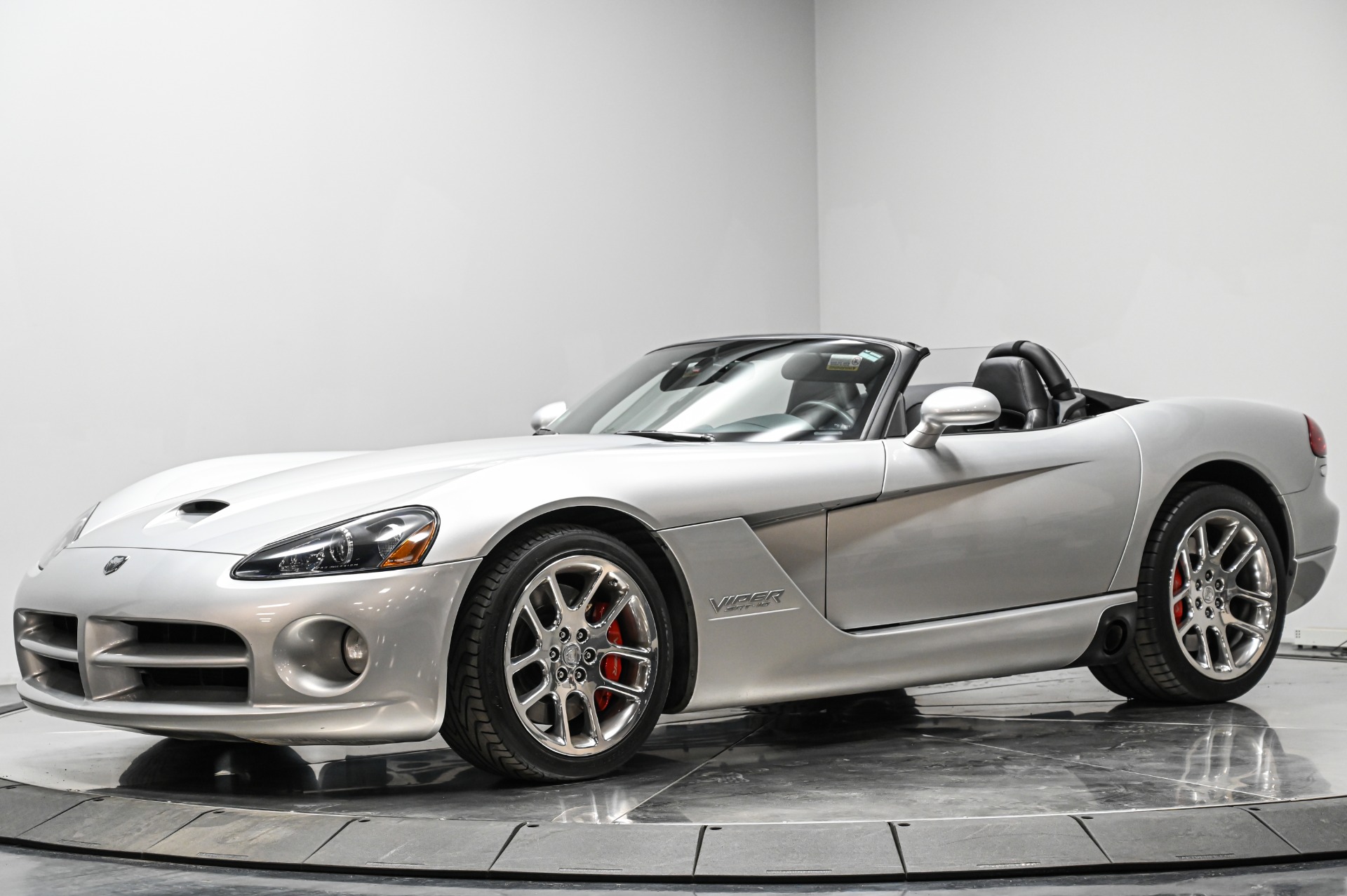 Used 2004 Dodge Viper SRT10 For Sale (Sold) | Perfect Auto