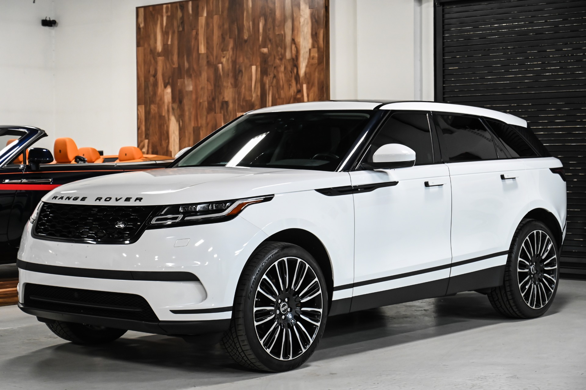 ランドローバー RANGE ROVER VELAR Used 2018 Land Rover Range Rover Velar S For Sale (Sold
