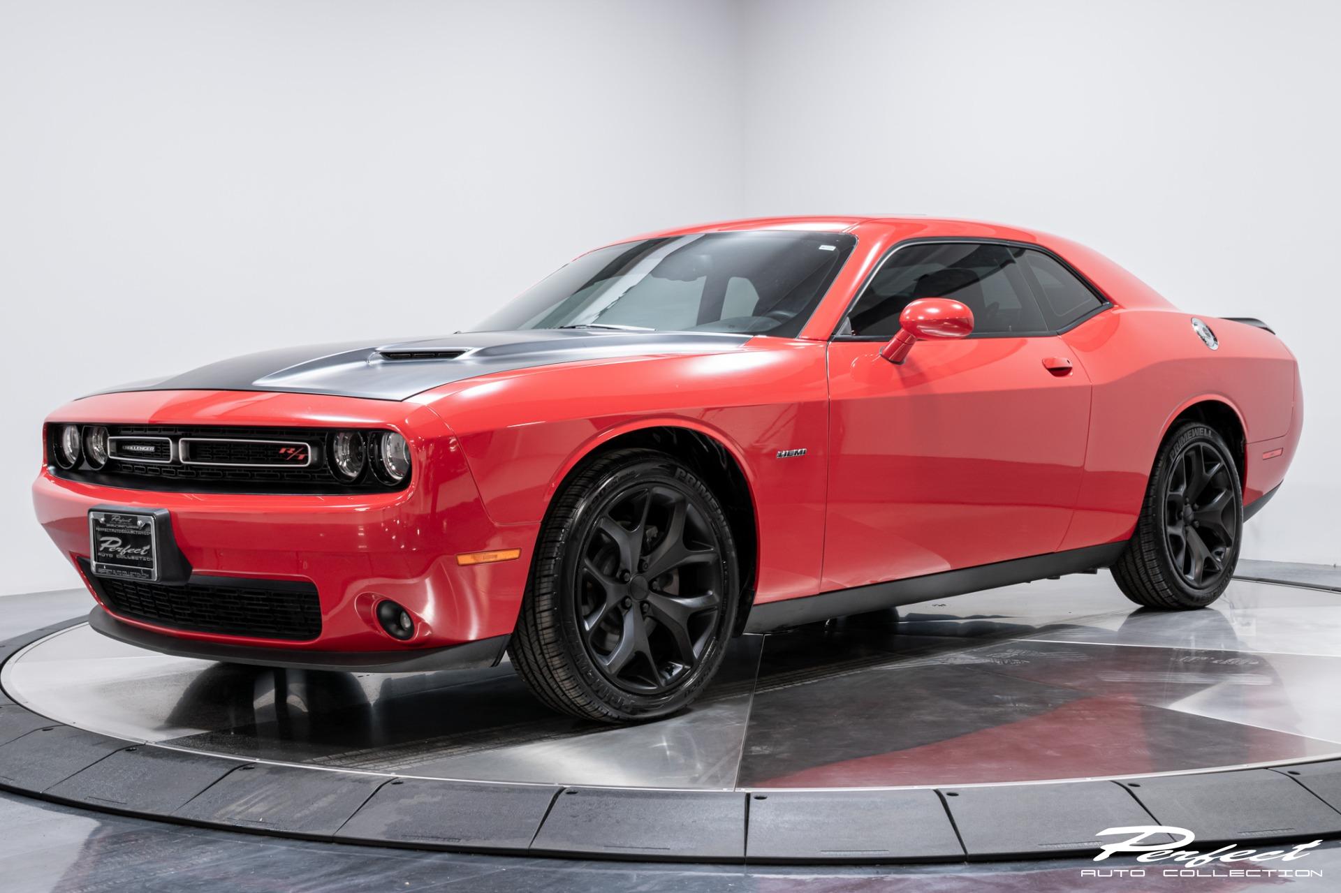 Used 2016 Dodge Challenger R/T Plus for sale Sold at Perfect Auto Collection in Akron OH 44310 1