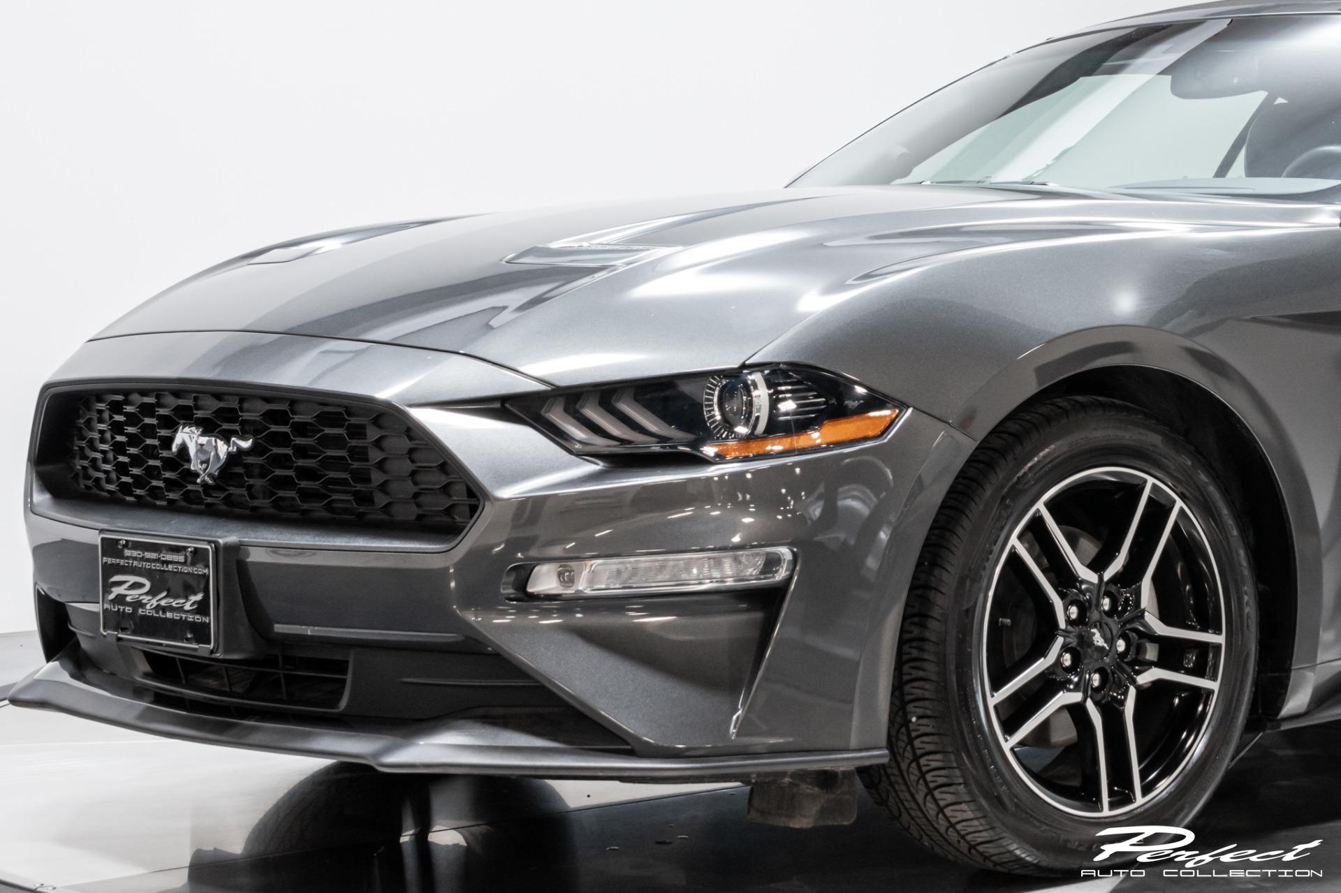Used 2020 Ford Mustang EcoBoost Premium for sale Sold at Perfect Auto Collection in Akron OH 44310 2