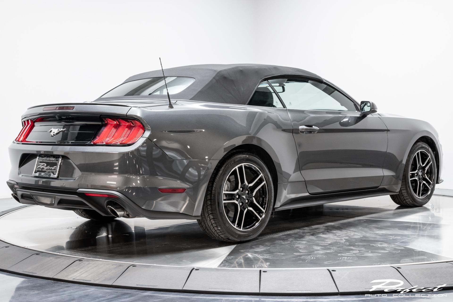 Used 2020 Ford Mustang EcoBoost Premium for sale Sold at Perfect Auto Collection in Akron OH 44310 3