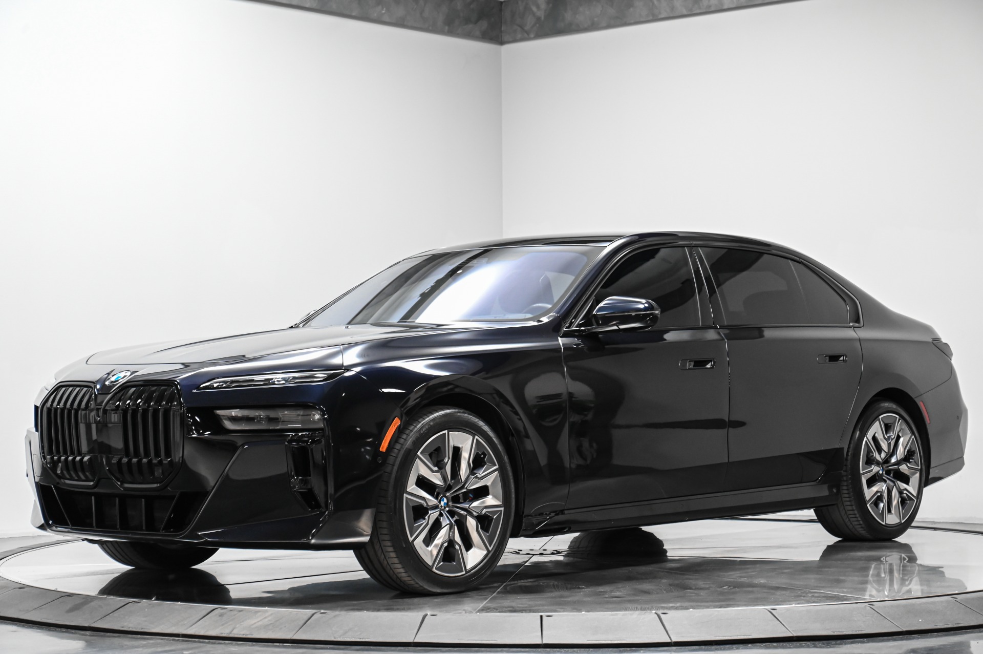 Used 2023 BMW 7 Series 760i xDrive For Sale (Sold) | Perfect