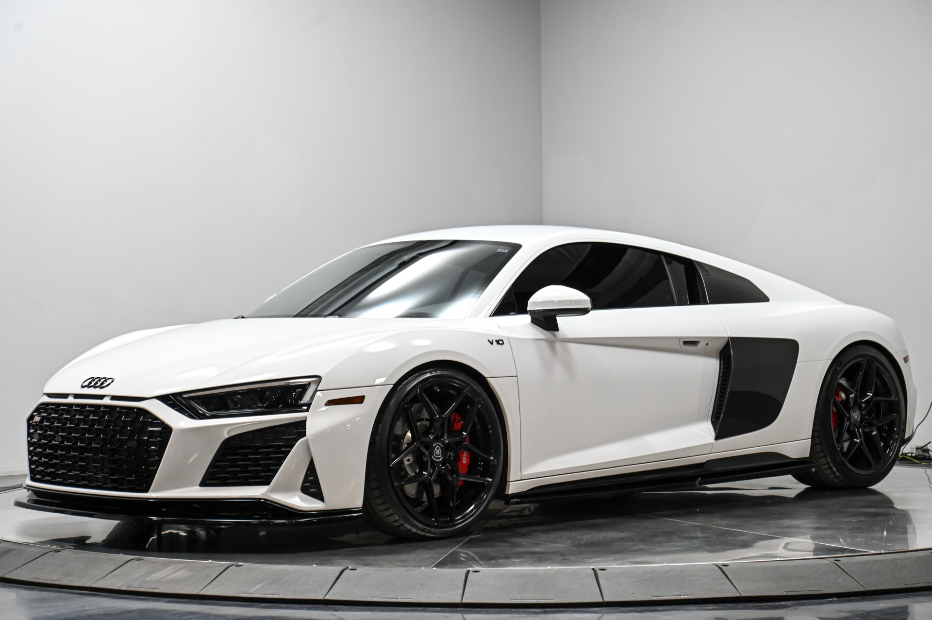 Audi R8 Silver 2022