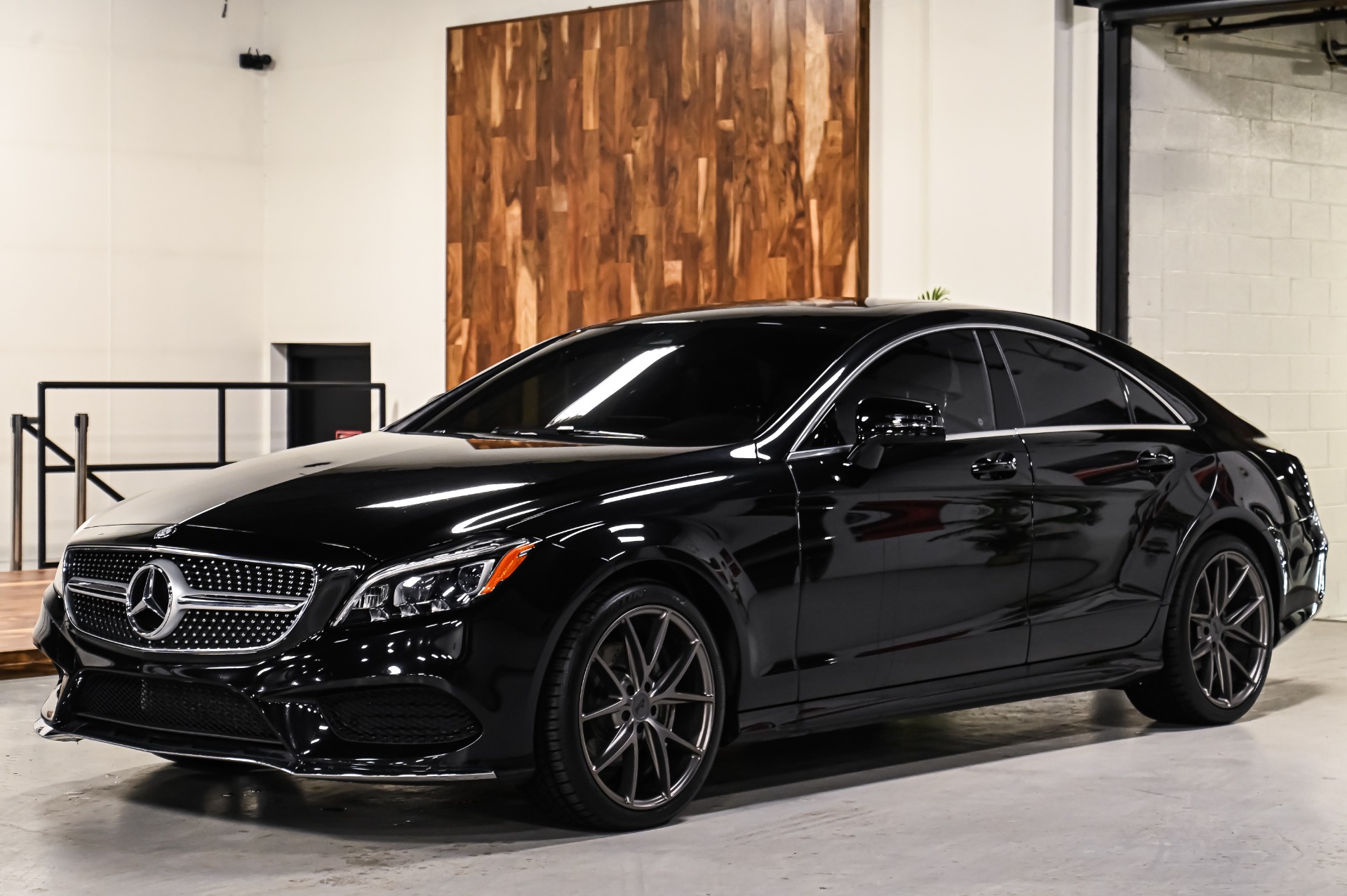 Left Side Kit | MERCEDES BENZ CLS COUPE 400 550 2016 Left Side Kit | MERCEDES BENZ CLS COUPE 400 550 2016