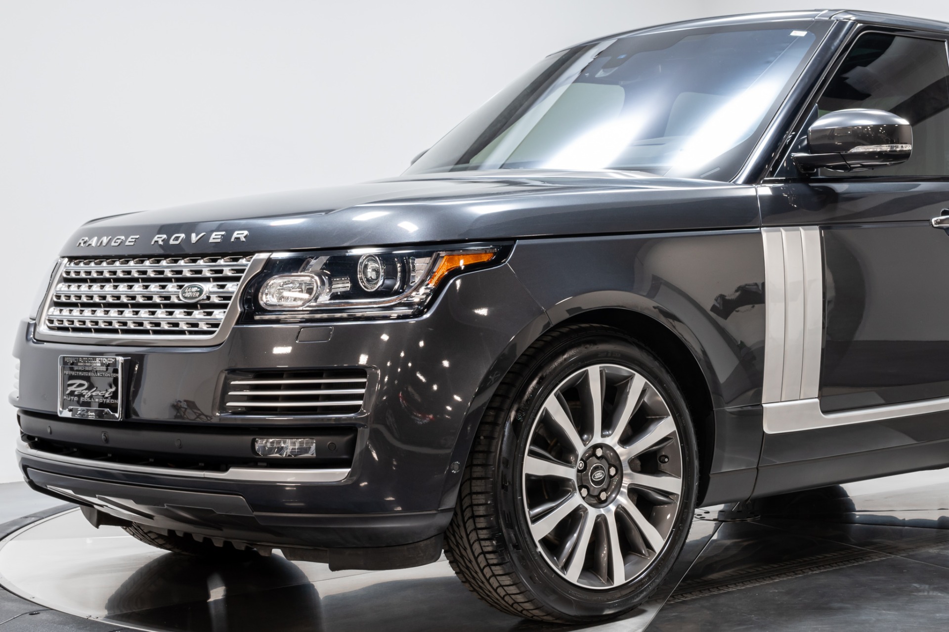 Used 2016 Land Rover Range Rover Autobiography for sale $59,493 at Perfect Auto Collection in Akron OH 44310 4