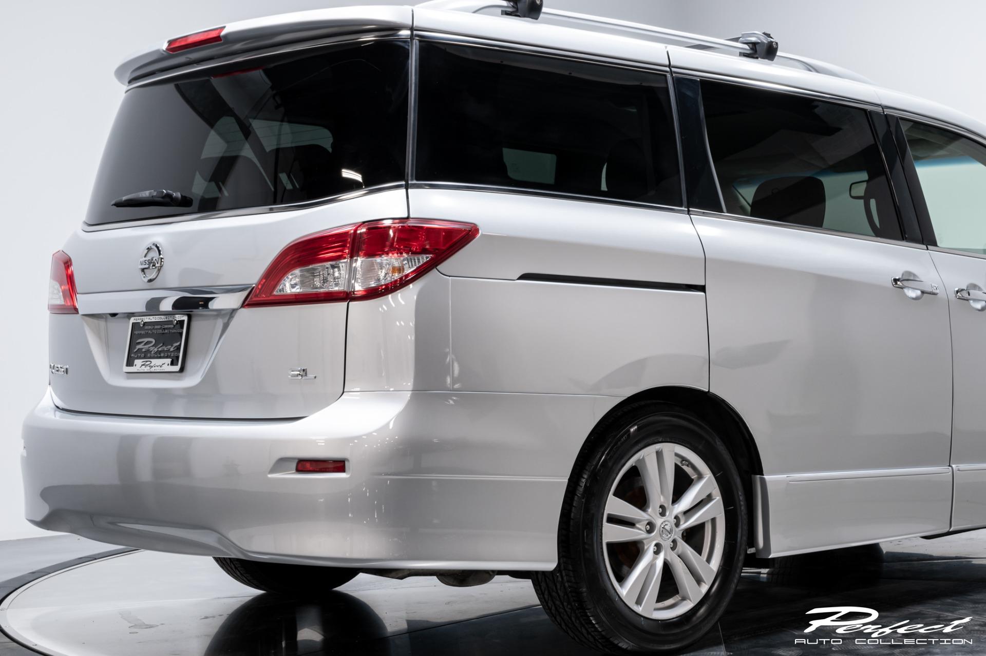 2013 Nissan Quest Pictures