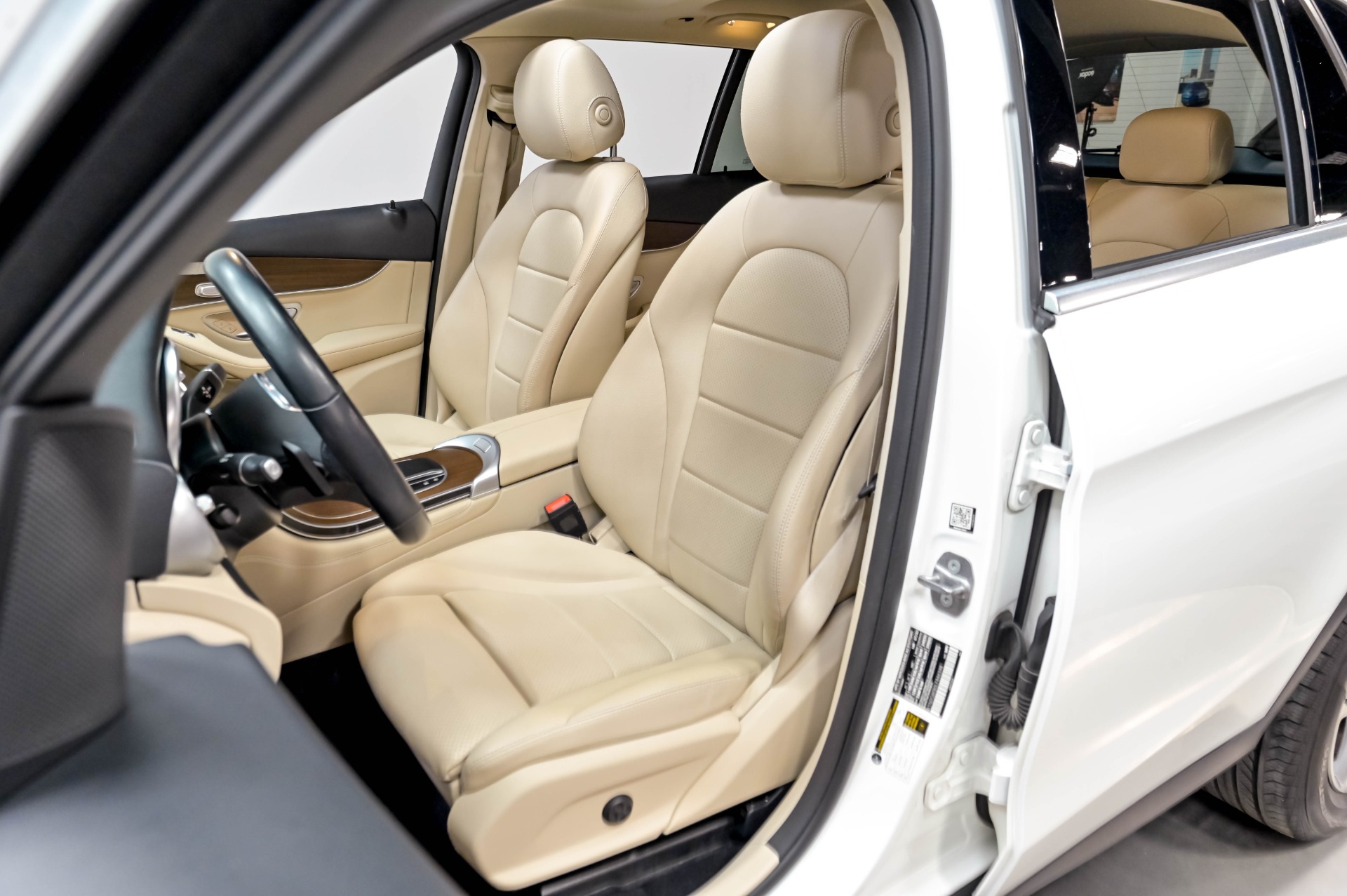 Used 2020 Mercedes-Benz GLC GLC 300 4MATIC® For Sale (Sold
