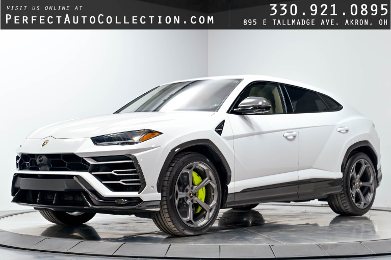 2020 Lamborghini Urus 4.0 V8's photo