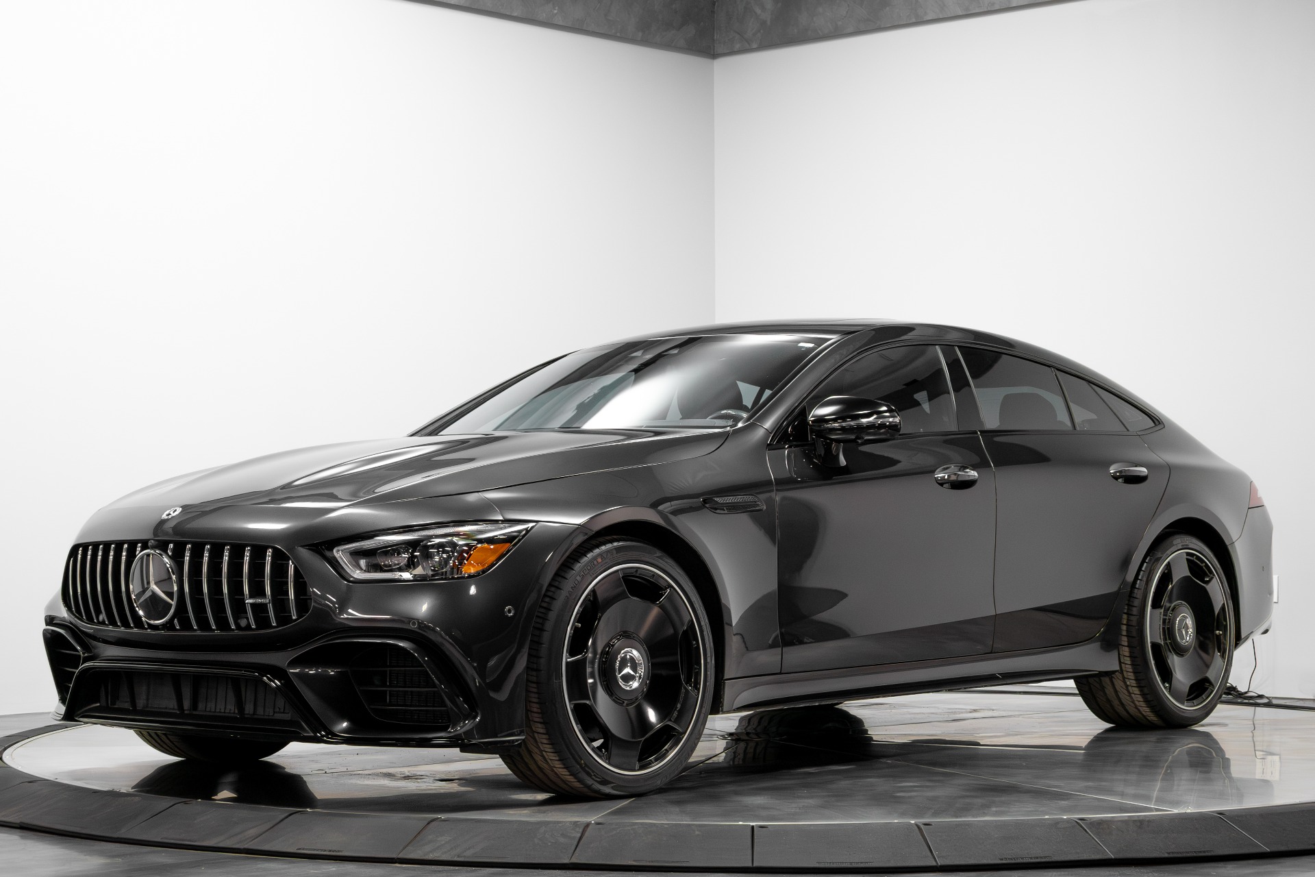 S*N様 AUTOart MERCEDES-AMG GT S ブラック Mercedes-AMG GT S (Black) | AUTOart