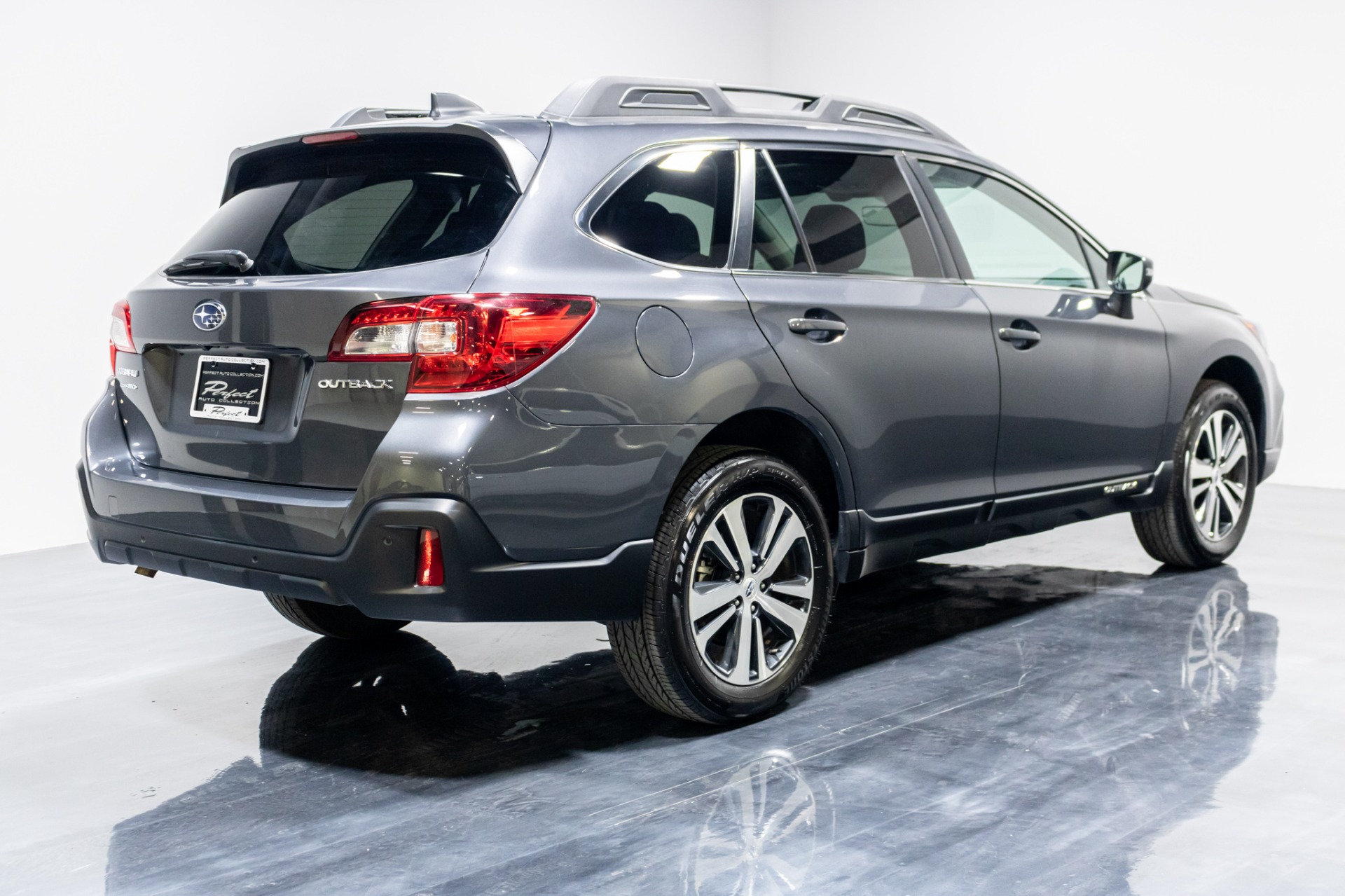Used 2019 Subaru Outback 2.5i Limited Wagon 4D for sale Sold at Perfect Auto Collection in Akron OH 44310 4