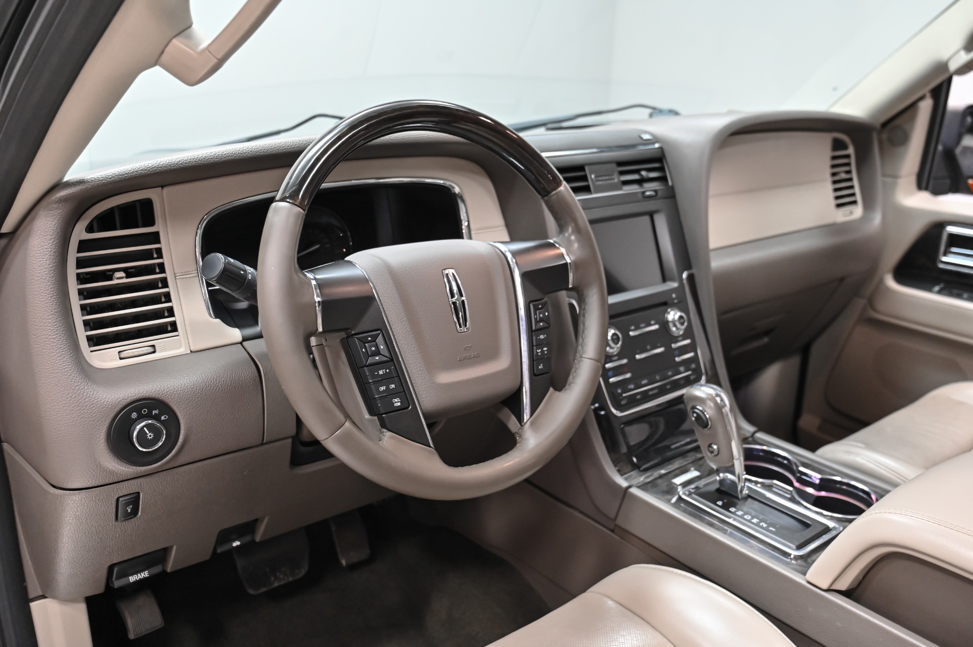 Used 2017 Lincoln Navigator L Select For Sale (Sold) | Perfect