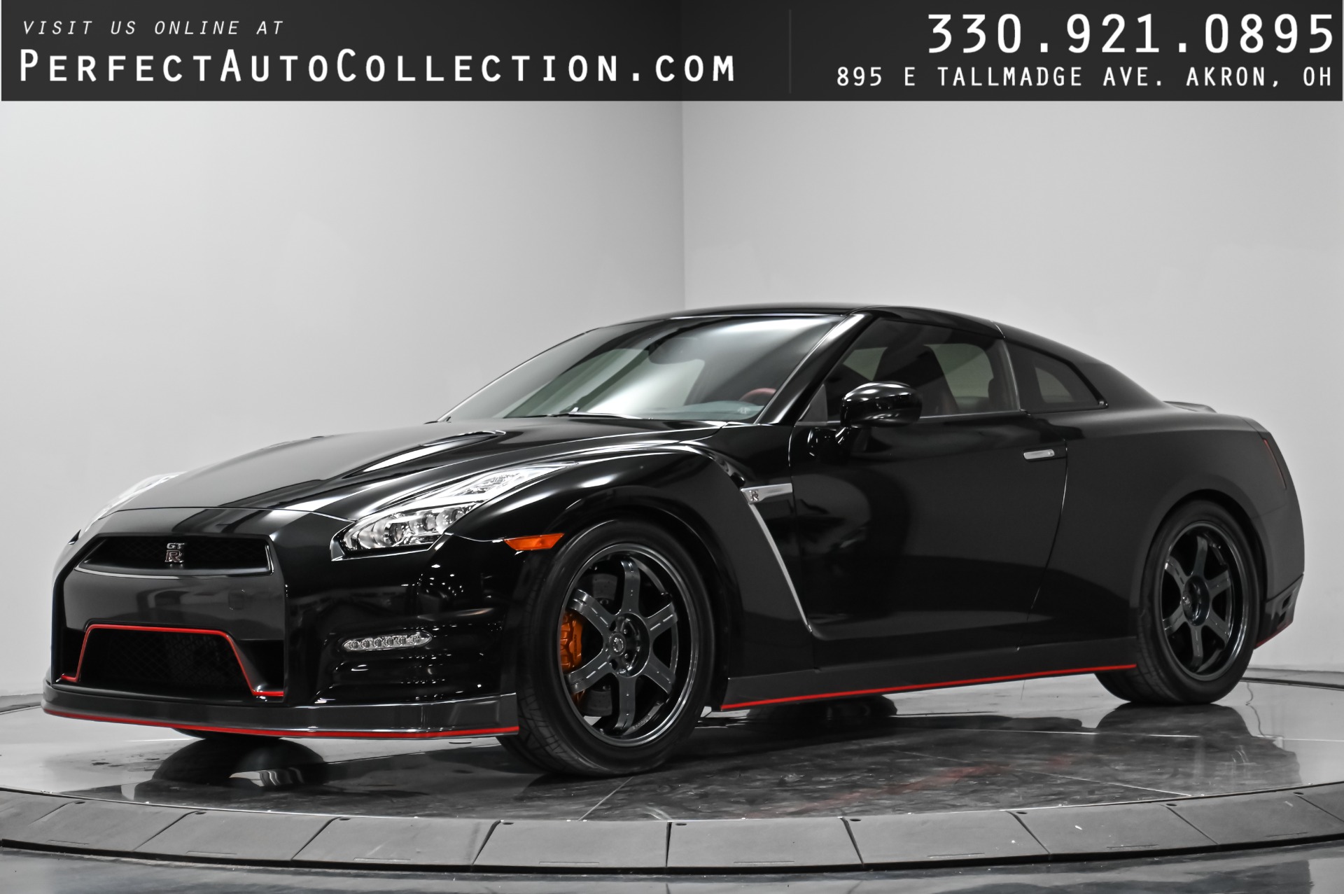 Used-2015-Nissan-GT-R-Black-