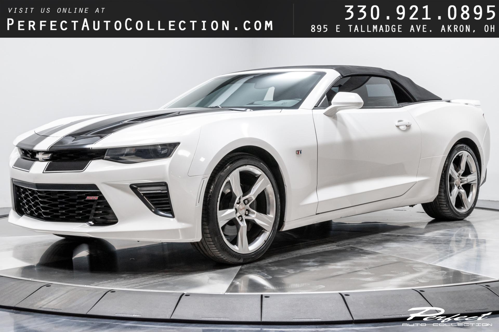 Used 2016 Chevrolet Camaro SS for sale Sold at Perfect Auto Collection in Akron OH 44310 1