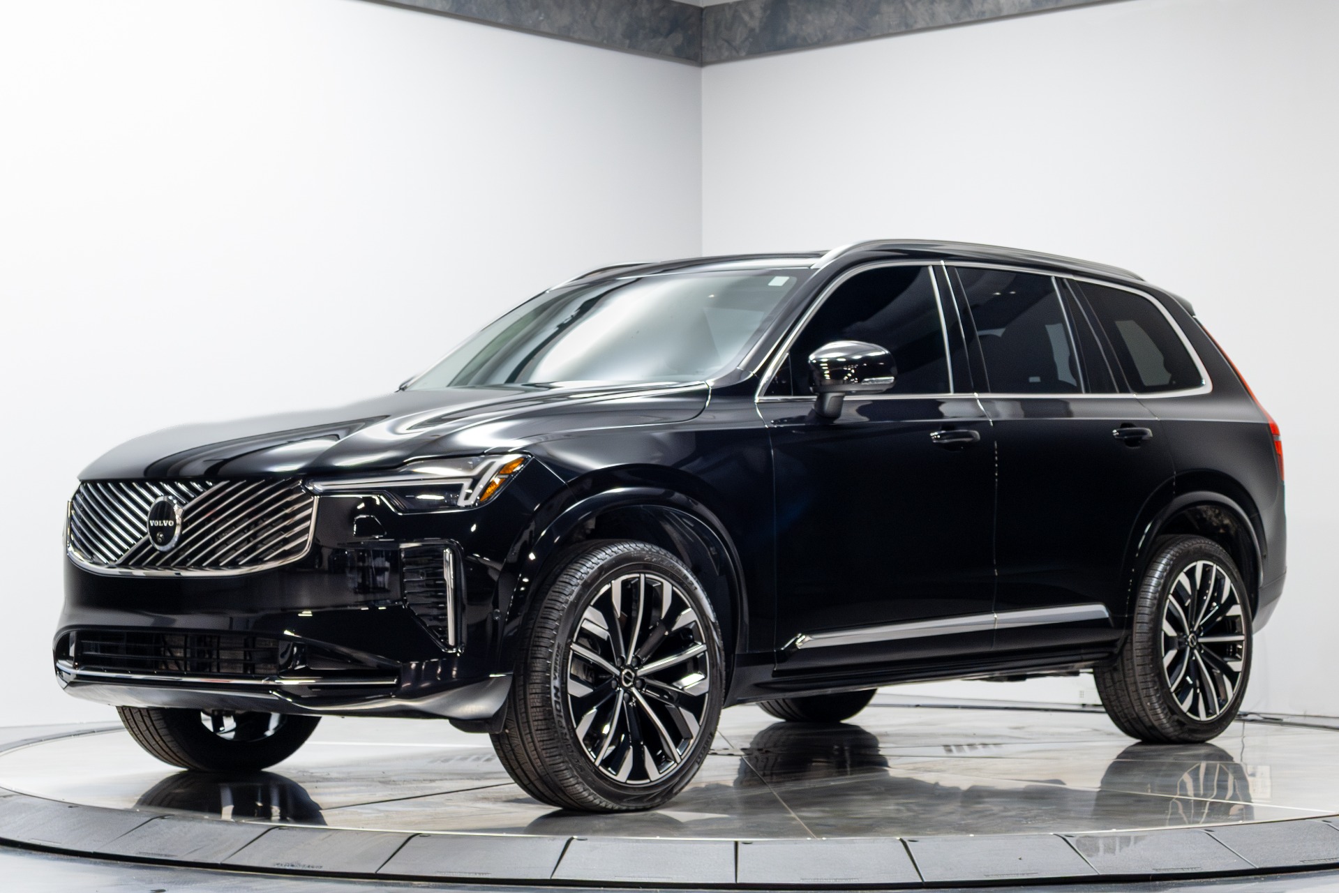 Used 2025 Volvo XC90 B6 Plus 7-Seater 2025.5 For Sale (Sold