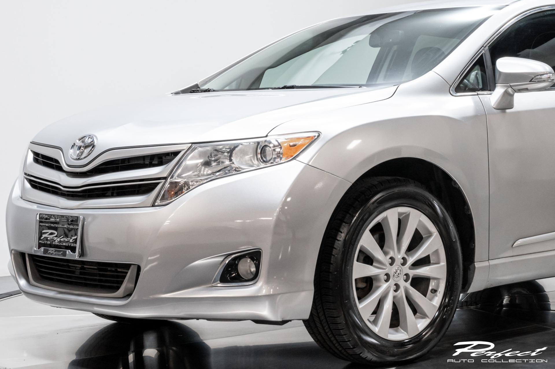 Used 2015 Toyota Venza XLE for sale Sold at Perfect Auto Collection in Akron OH 44310 3