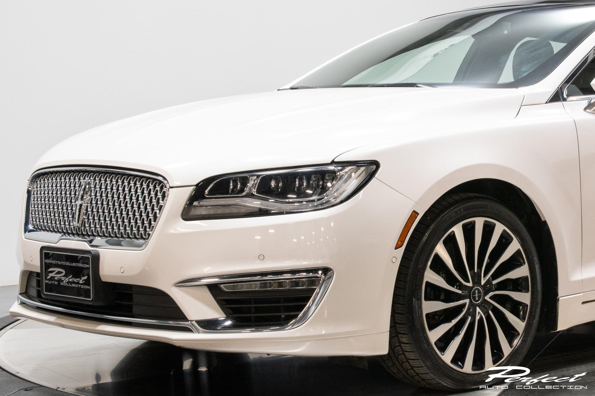 Used 2017 Lincoln MKZ Black Label for sale $26,293 at Perfect Auto Collection in Akron OH 44310 3
