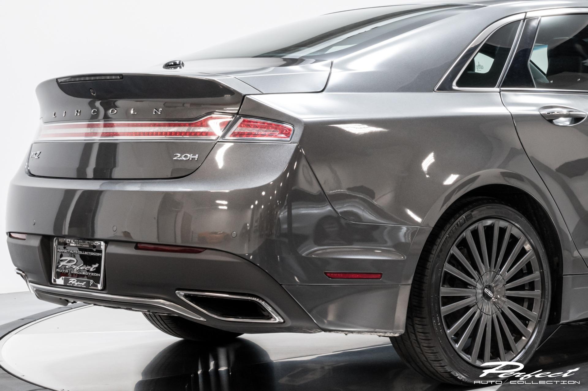Used 2018 Lincoln MKZ Hybrid Reserve for sale Sold at Perfect Auto Collection in Akron OH 44310 4
