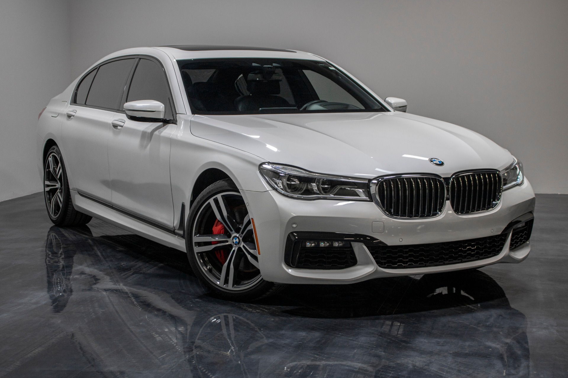 Bmw 750i xdrive