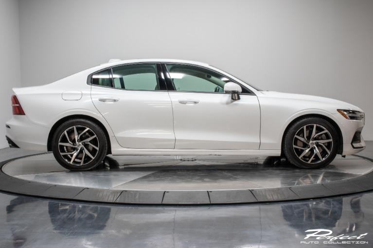 Used 2019 Volvo S60 T6 Momentum For Sale (27,493